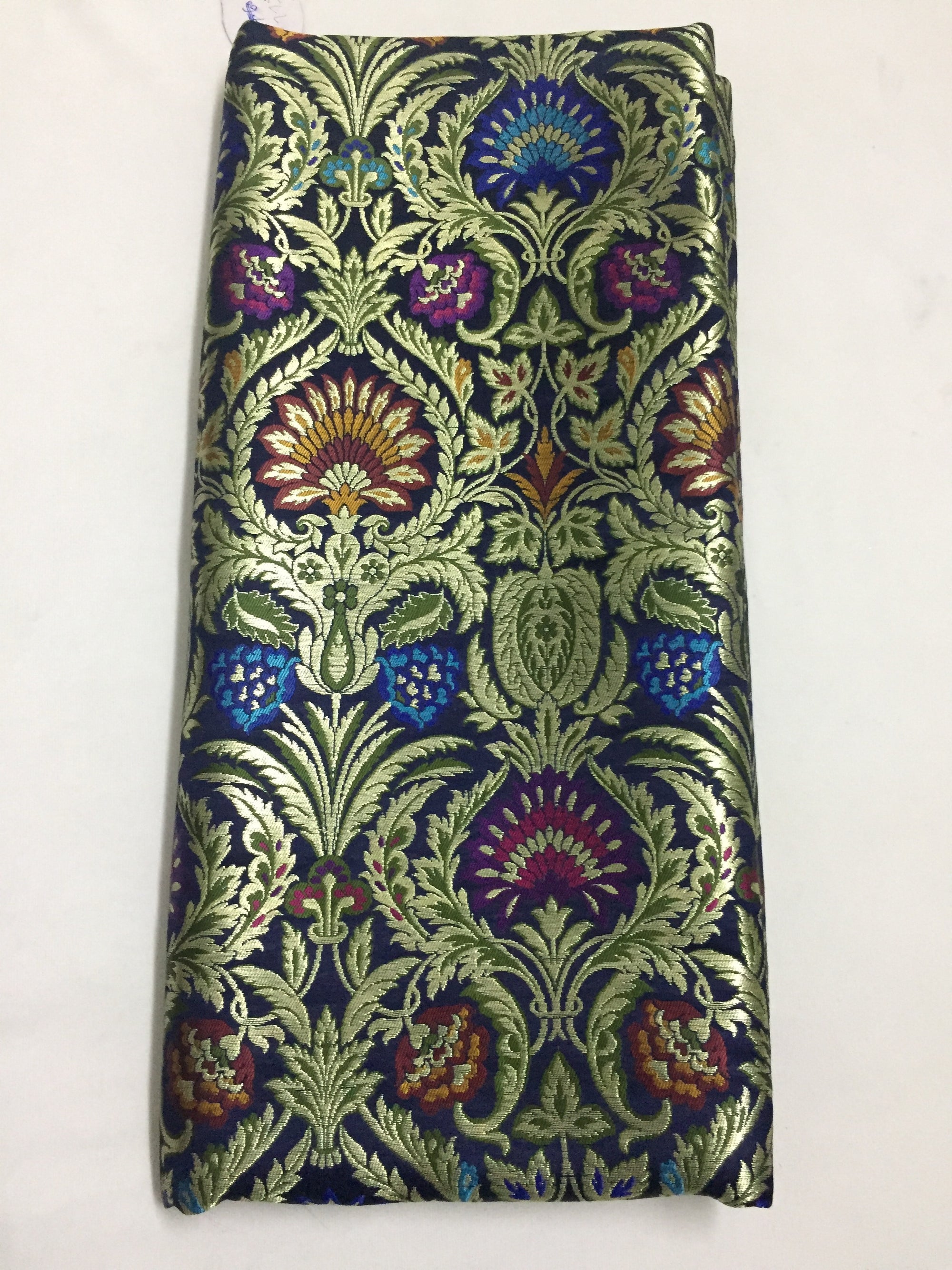 Banarasi kimkhab fabric