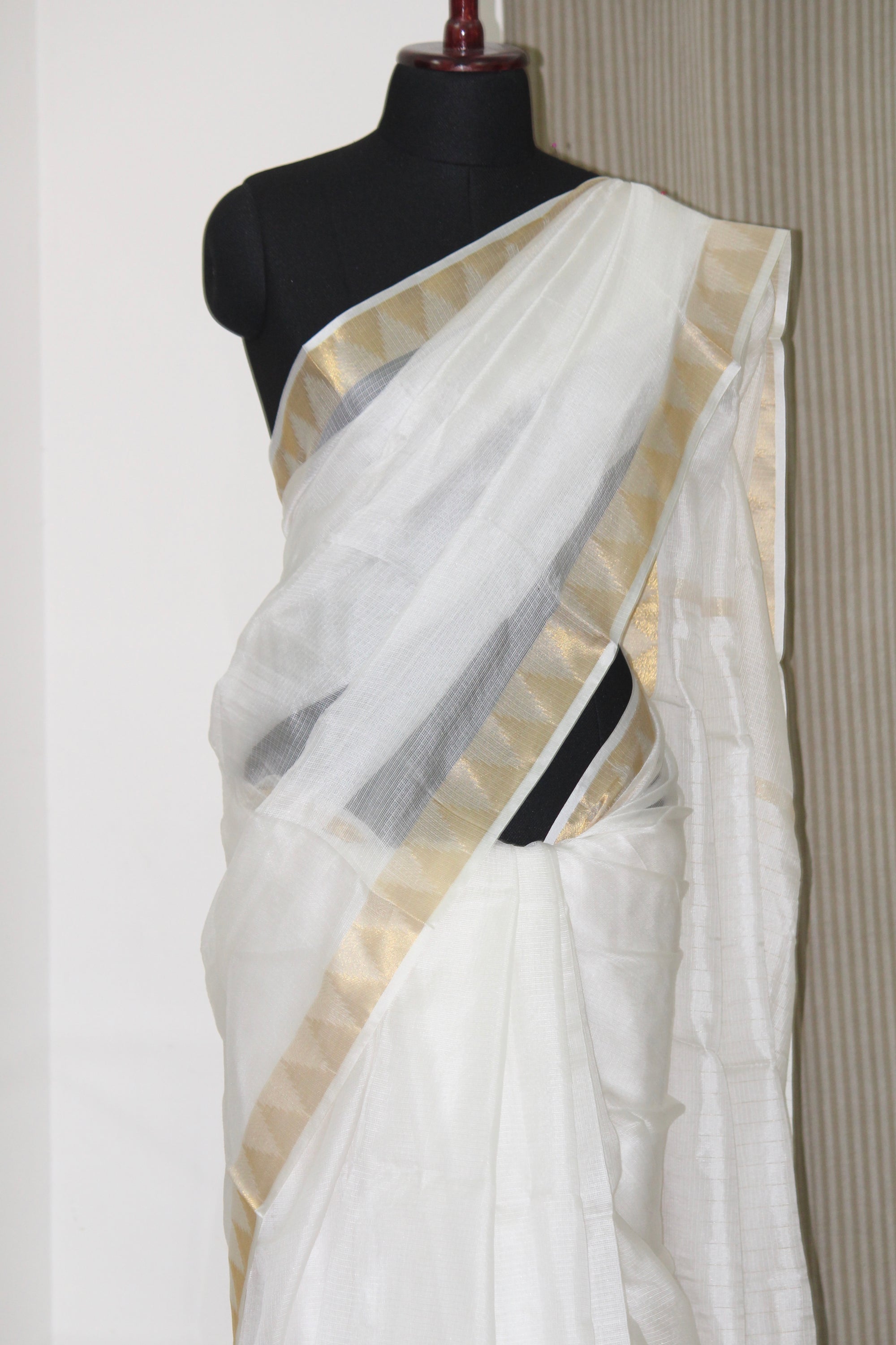 Pure Kota silk temple border saree with blouse customise