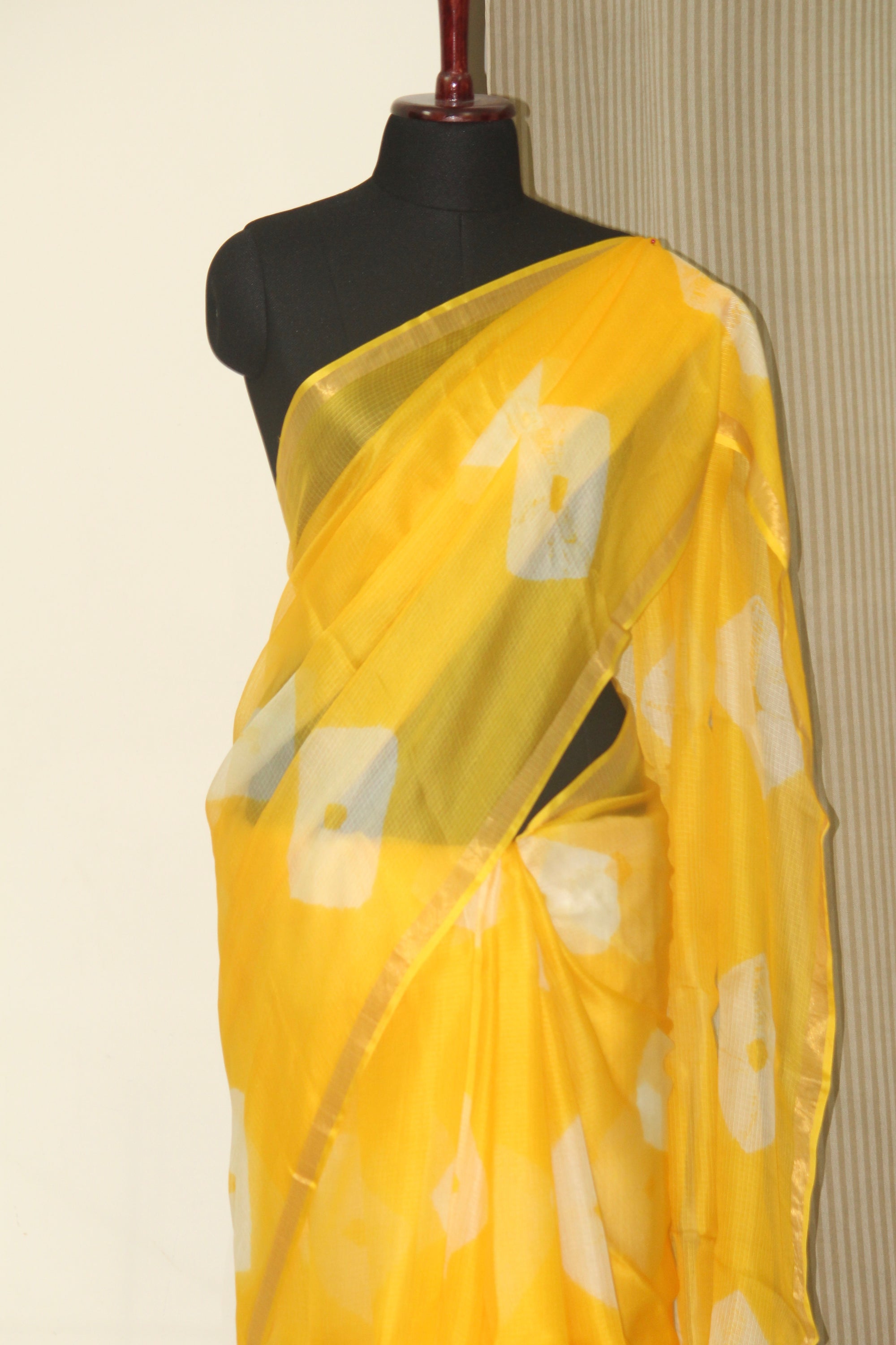 Tie and dye Bandhani pure kota silk saree