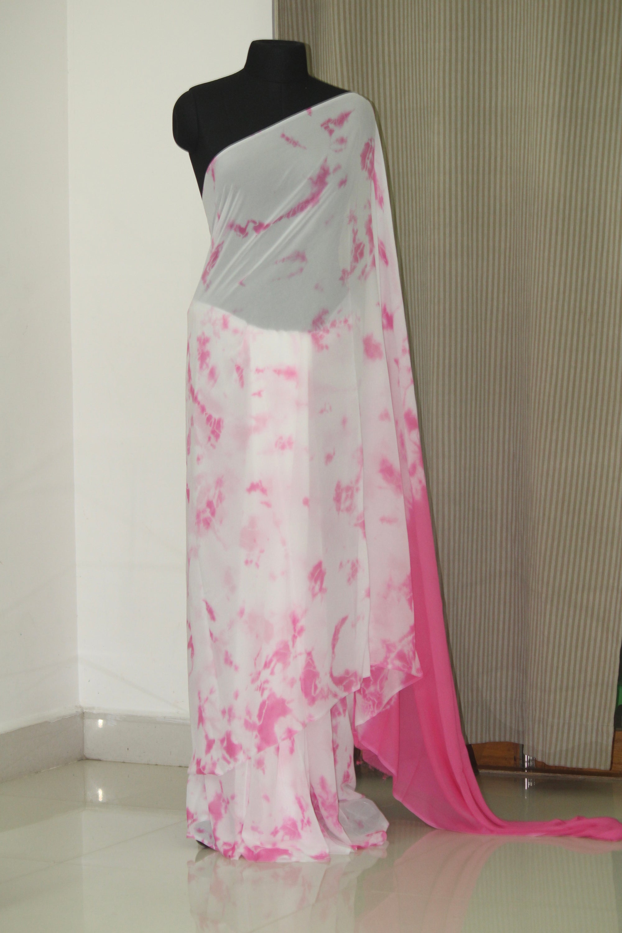 Shibori tie and dye georgette saree