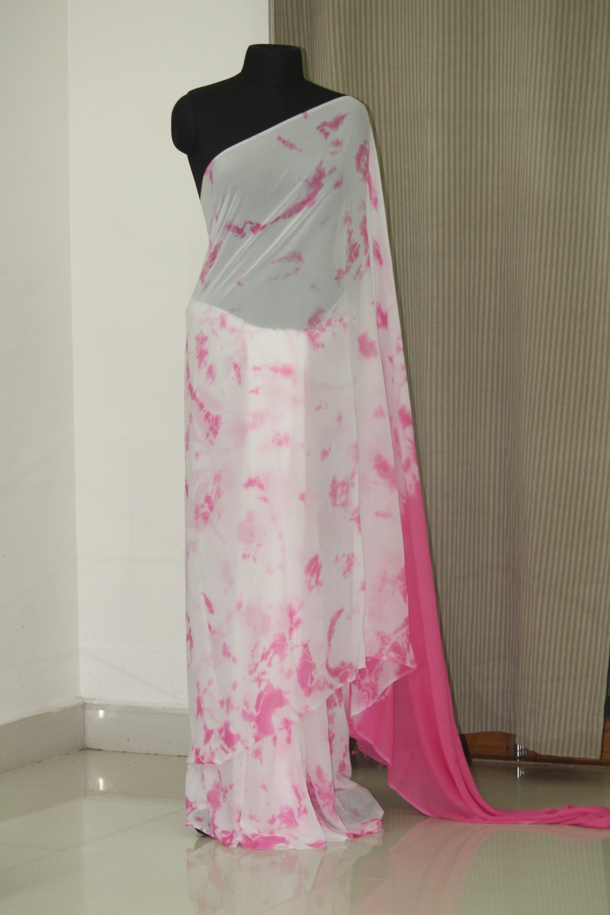 Shibori tie and dye georgette saree