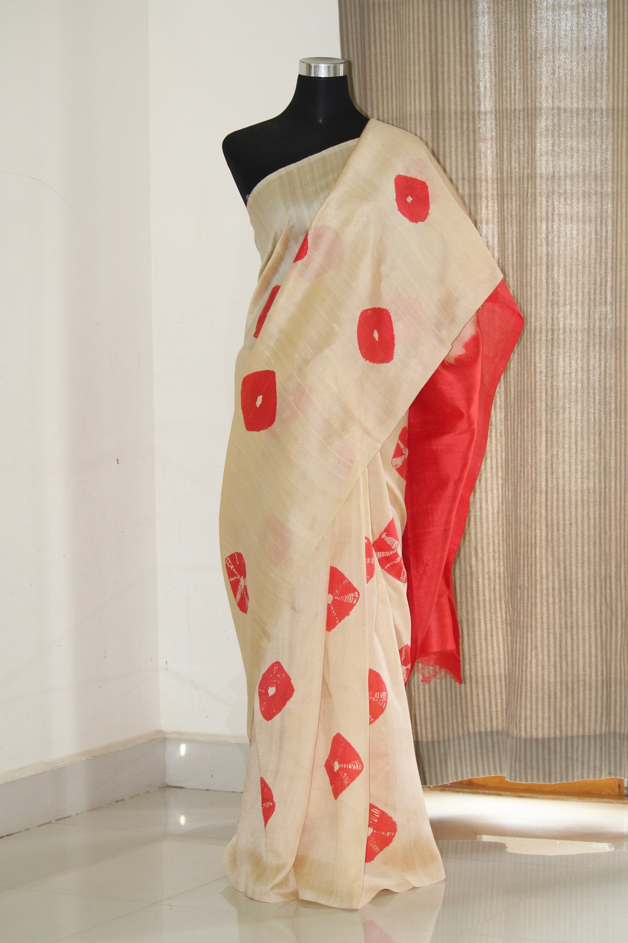 Tie and dye pure raw silk saree