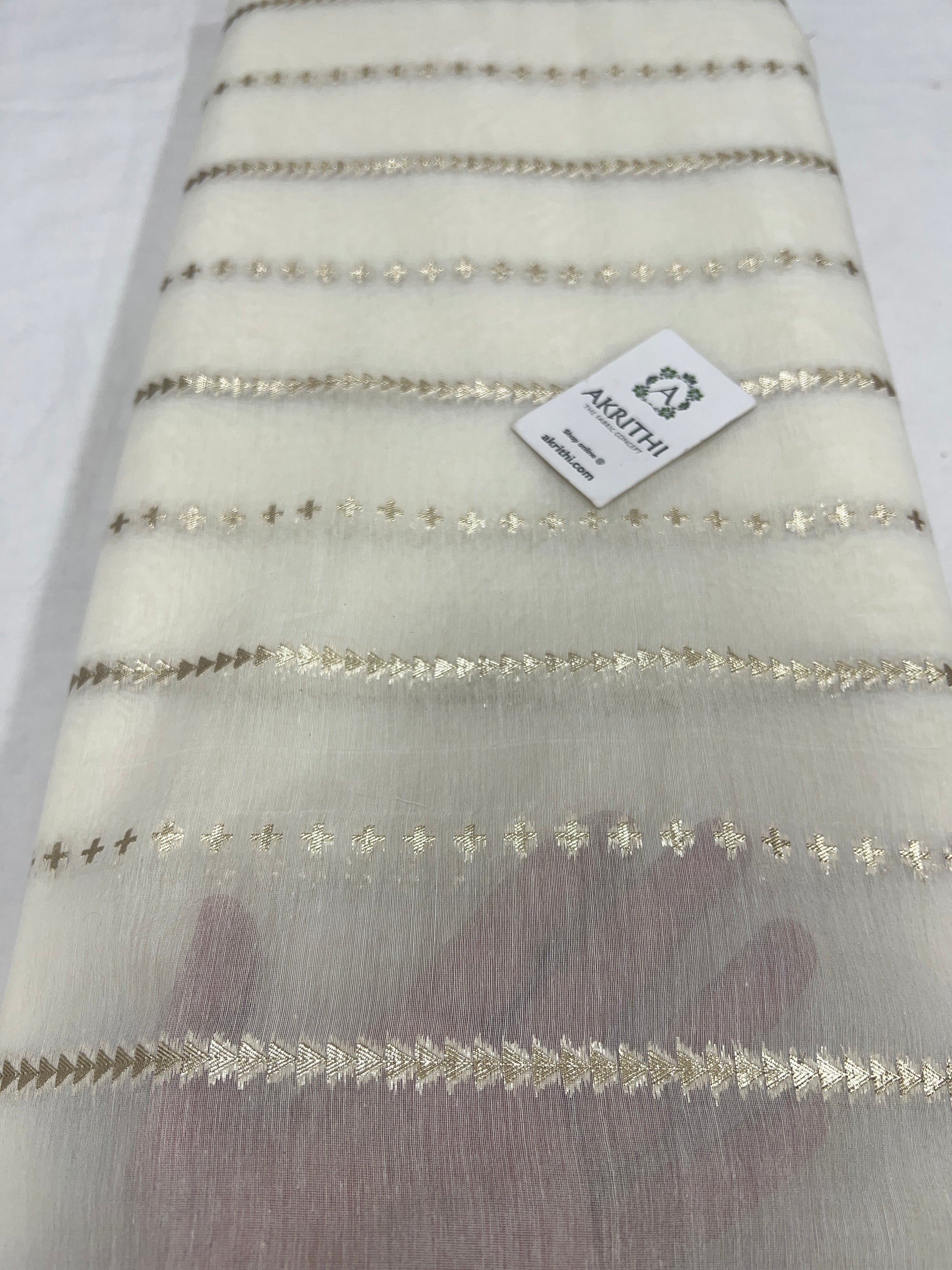 Dyeable banarasi Handloom chanderi lurex fabric