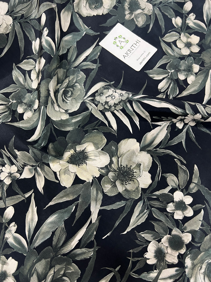 Digital floral printed pure crepe fabric