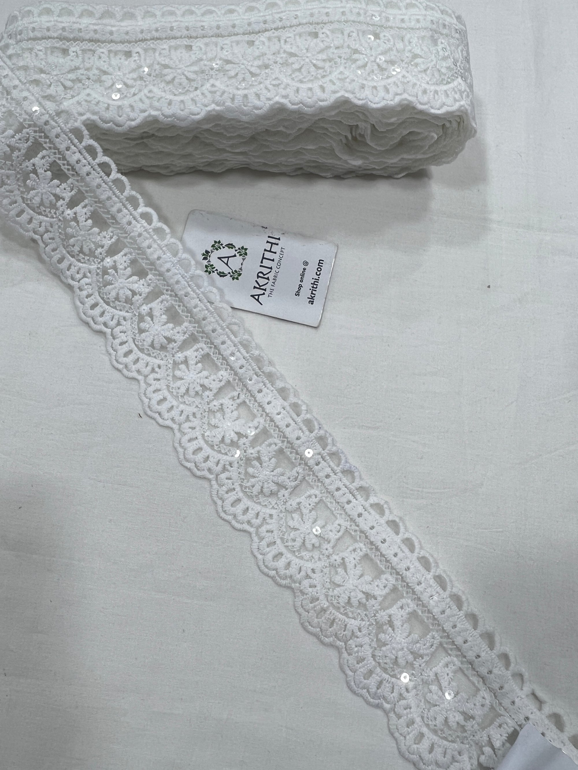 Lace per yard