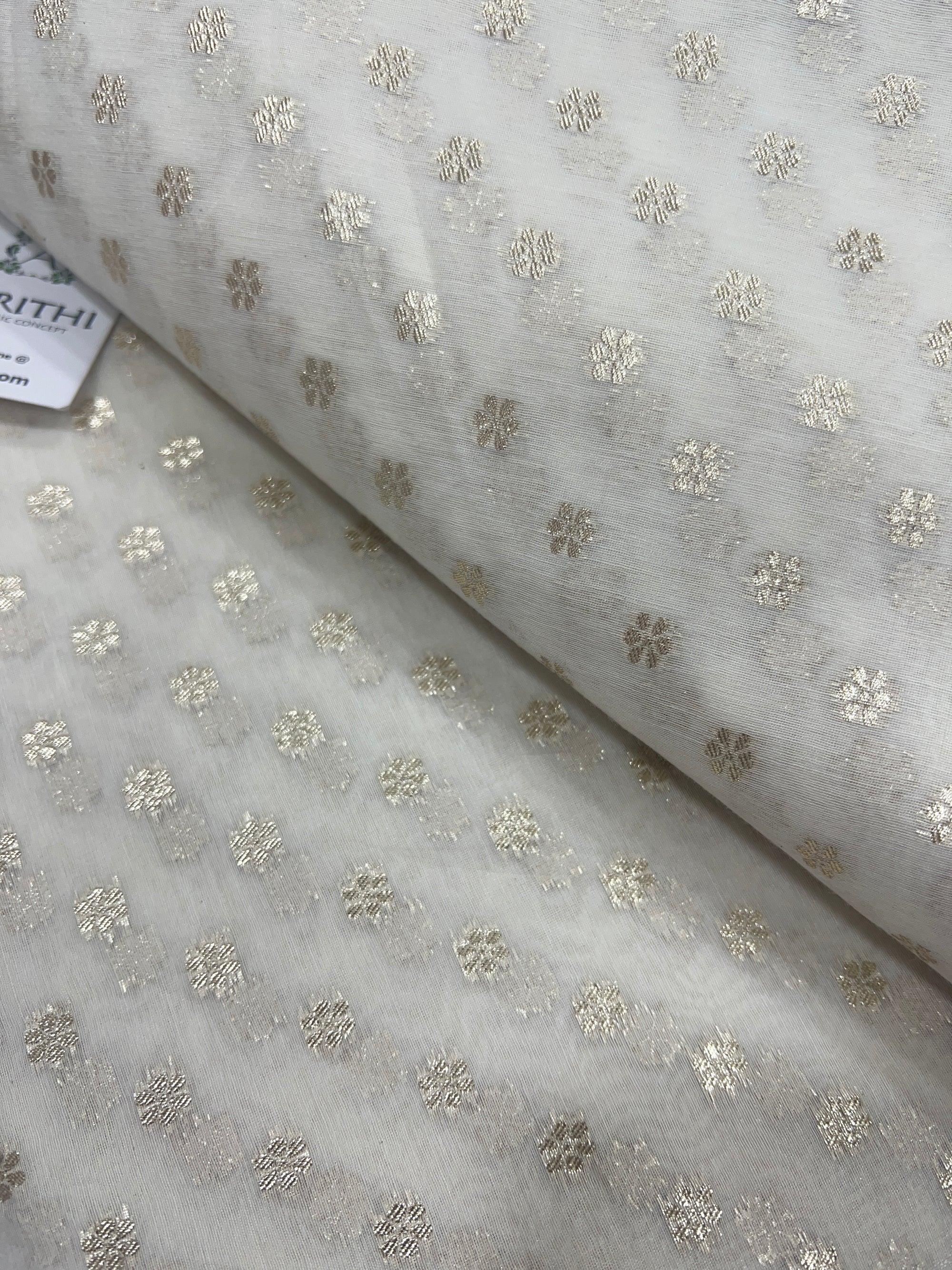 Dyeable banarasi Handloom chanderi lurex fabric