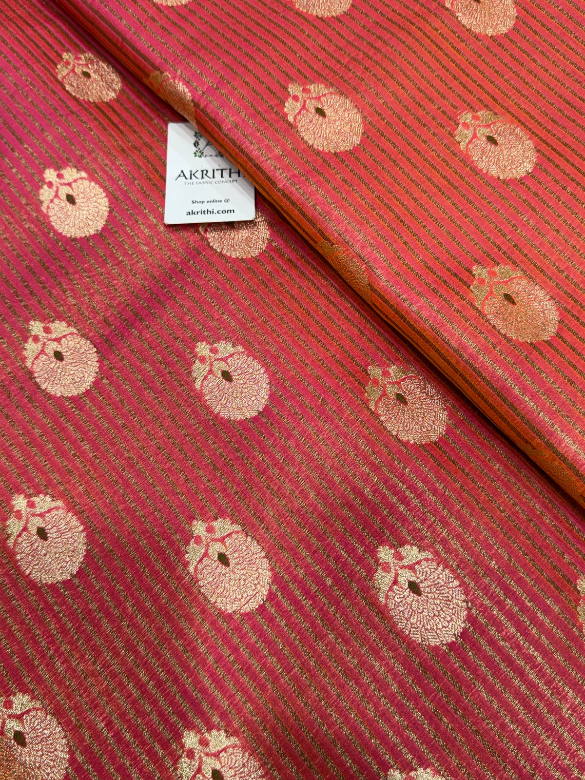Pure Banarasi Brocade with Meena Butti Antique Zari Fabric