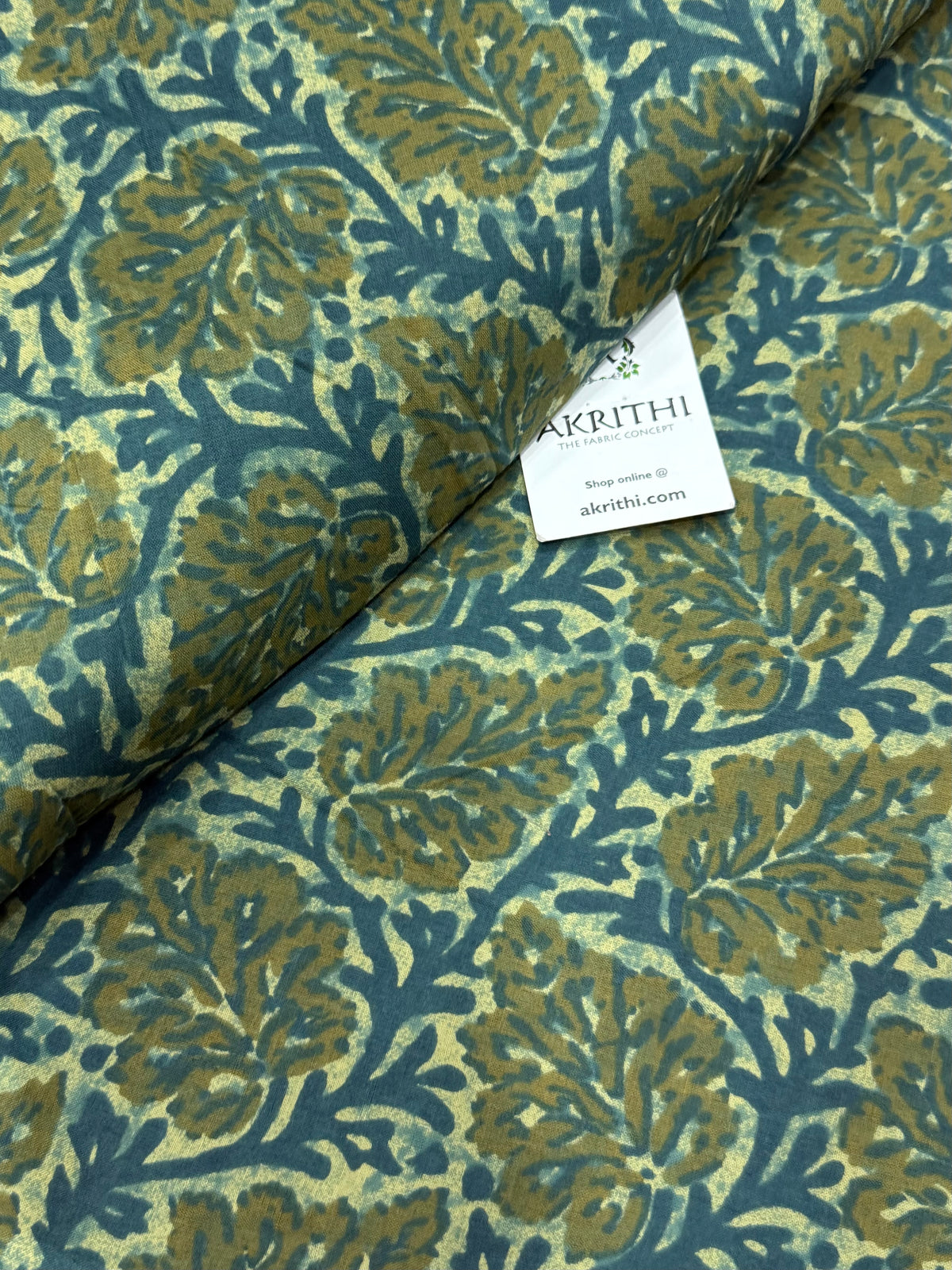 Printed pure cotton fabric