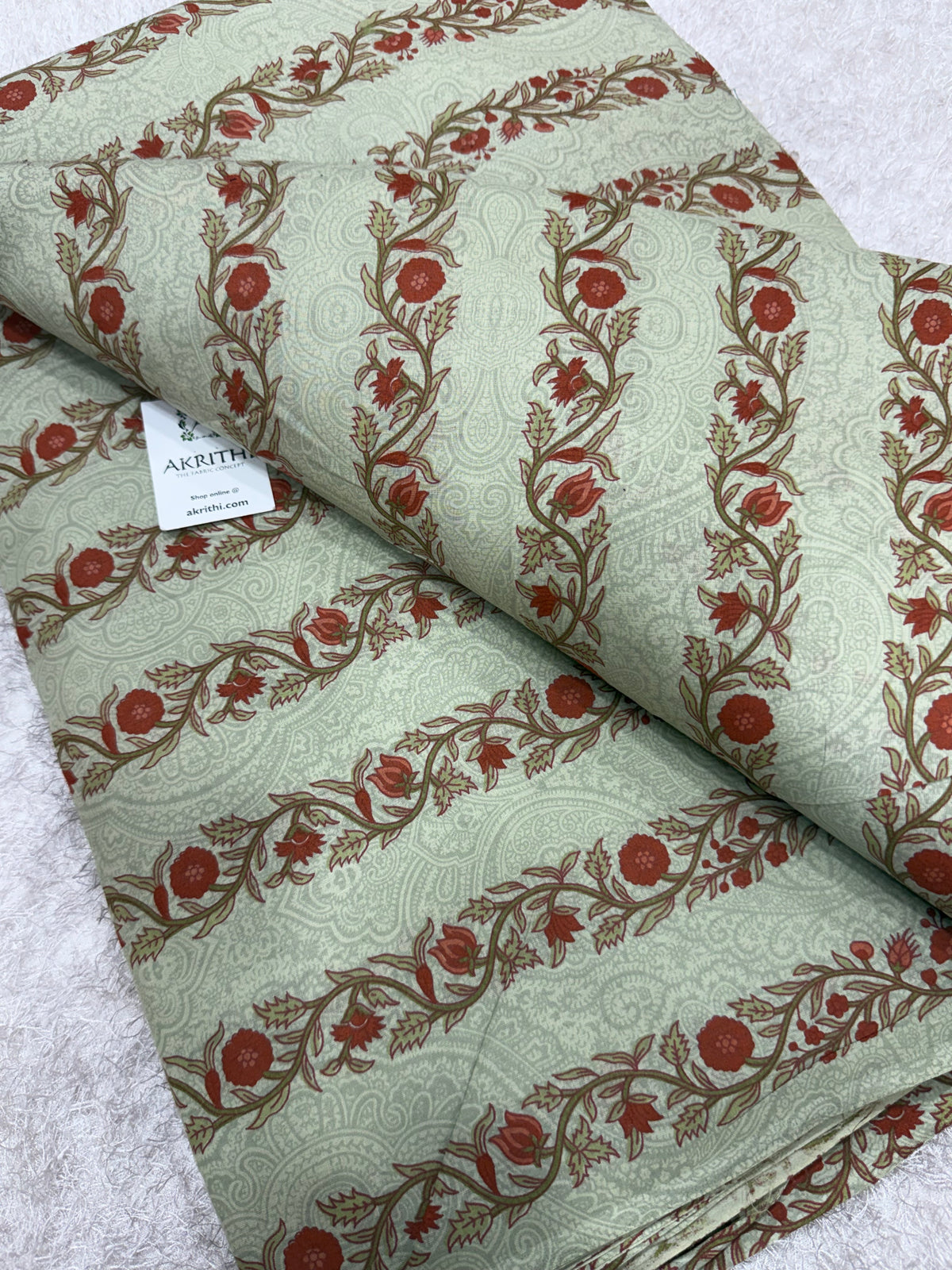 Printed pure cotton fabric
