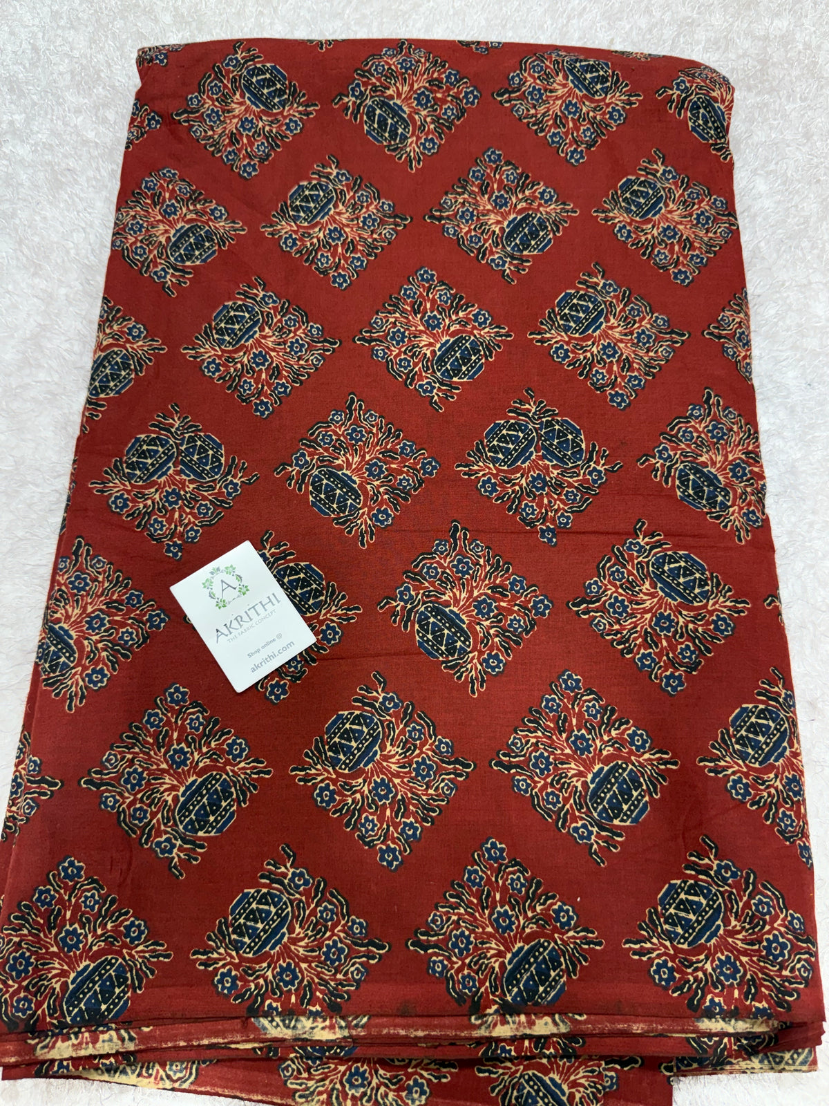 Printed pure cotton fabric