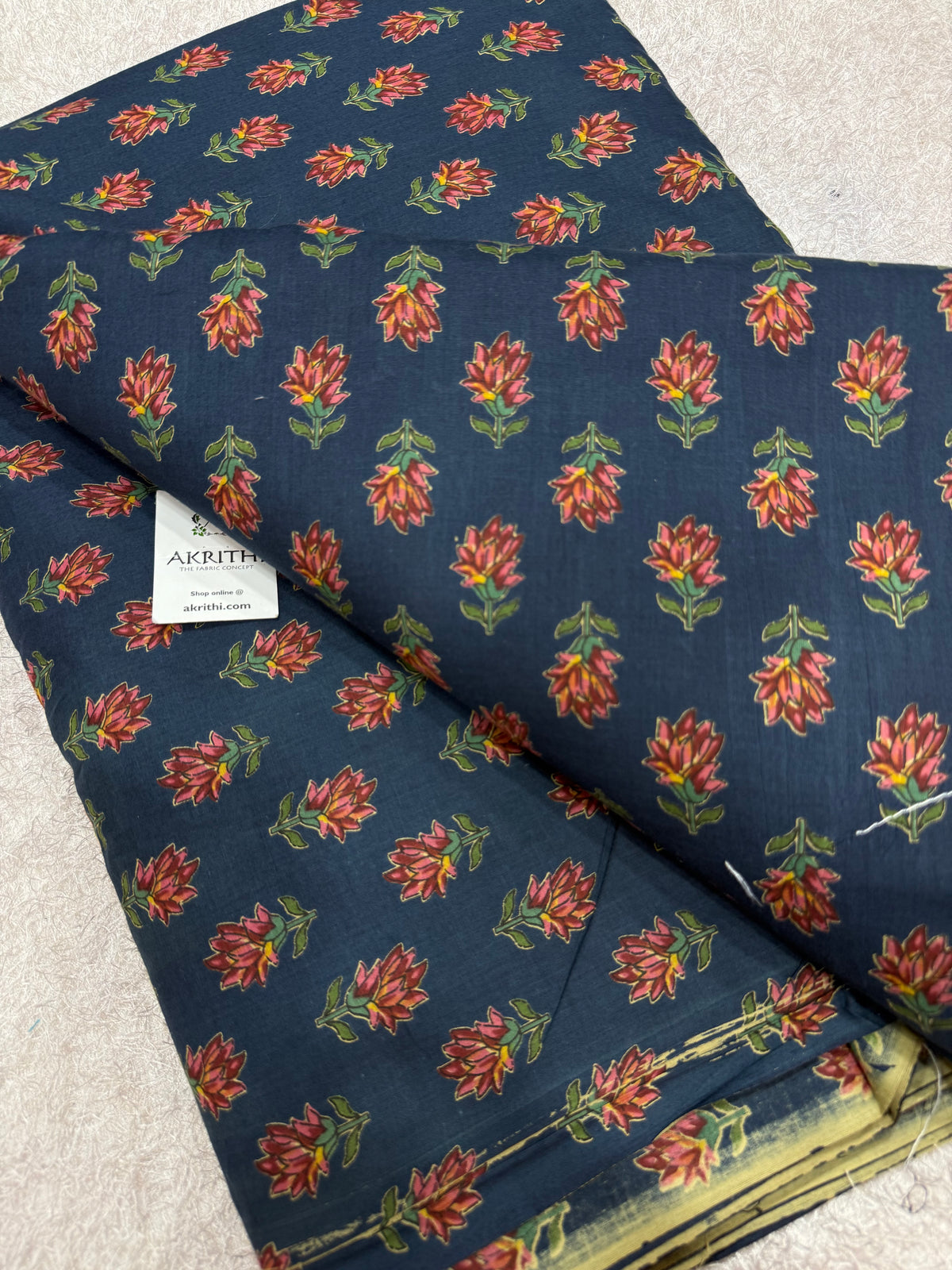 Printed pure cotton fabric