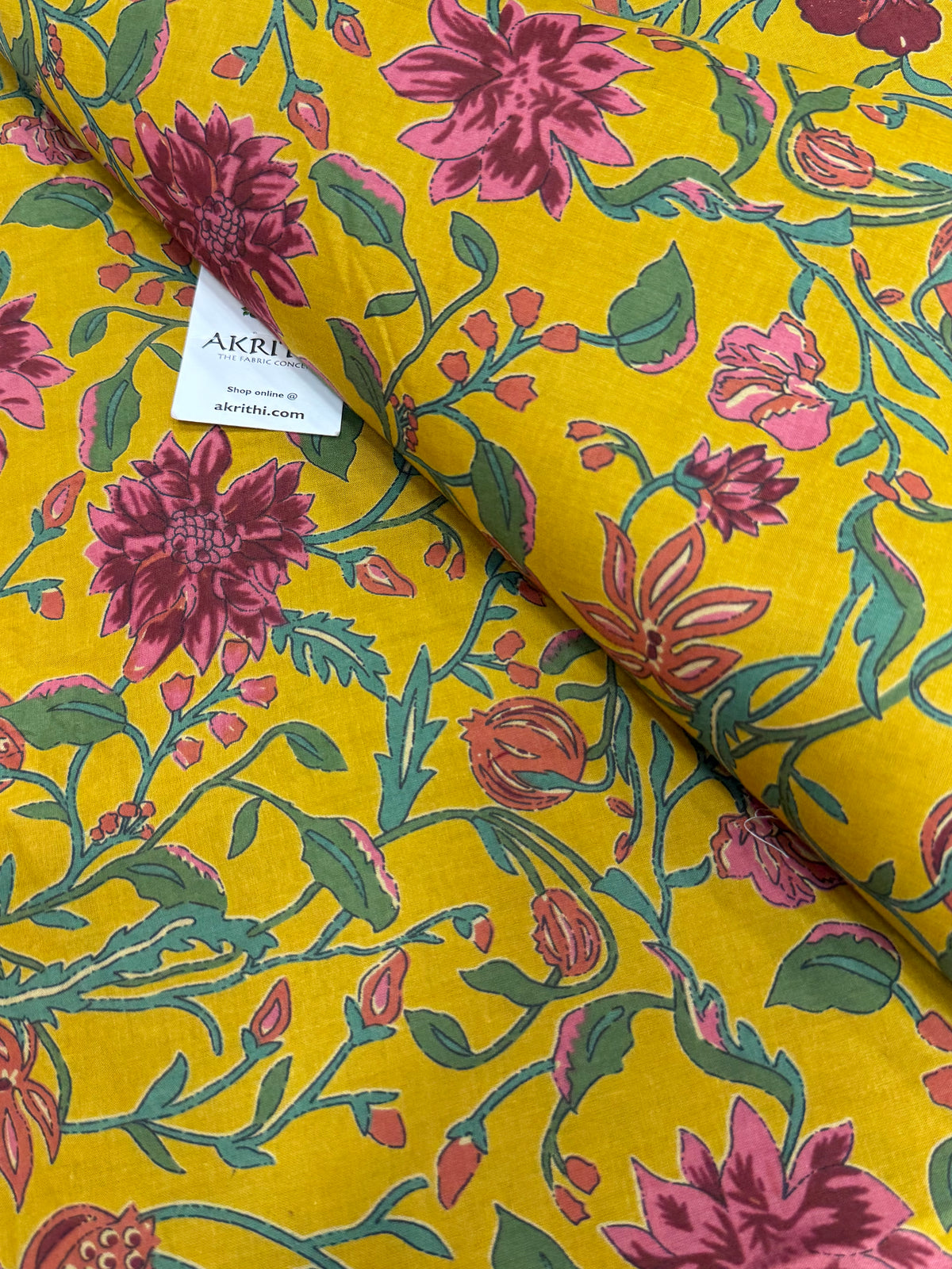 Printed pure cotton fabric