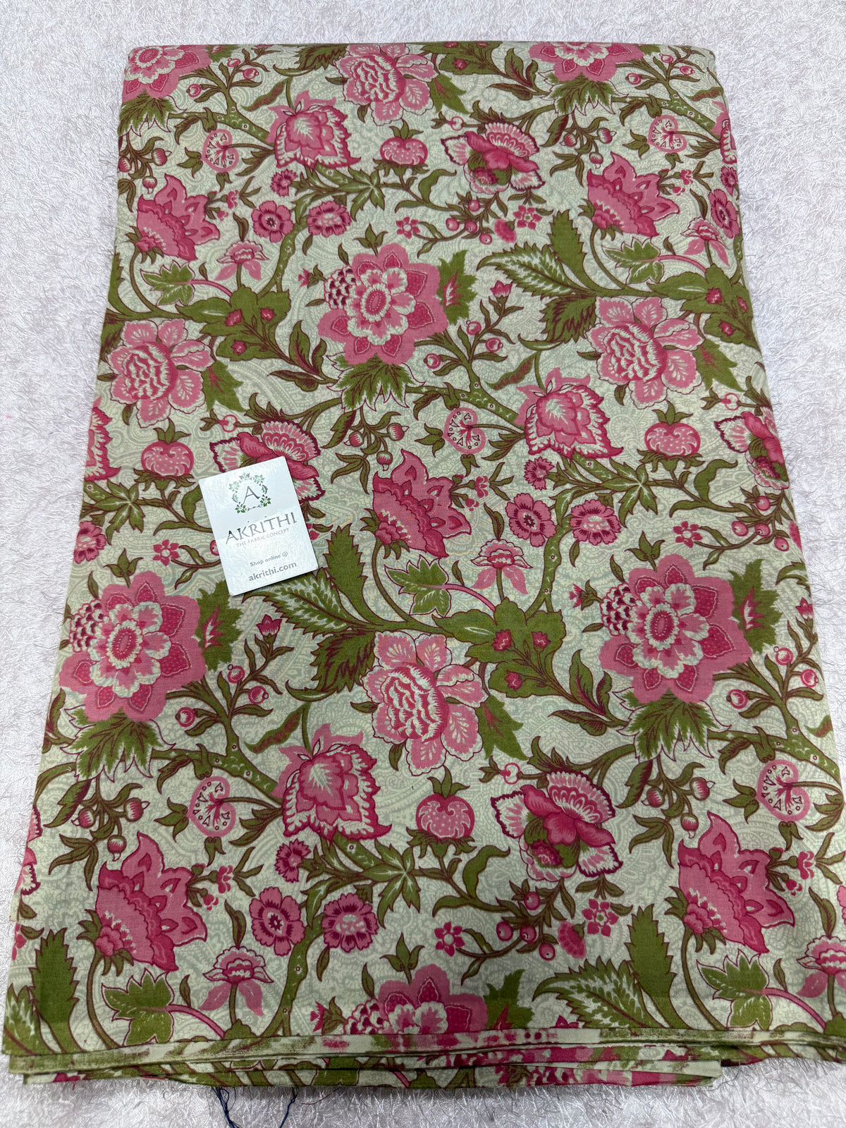 Printed pure cotton fabric