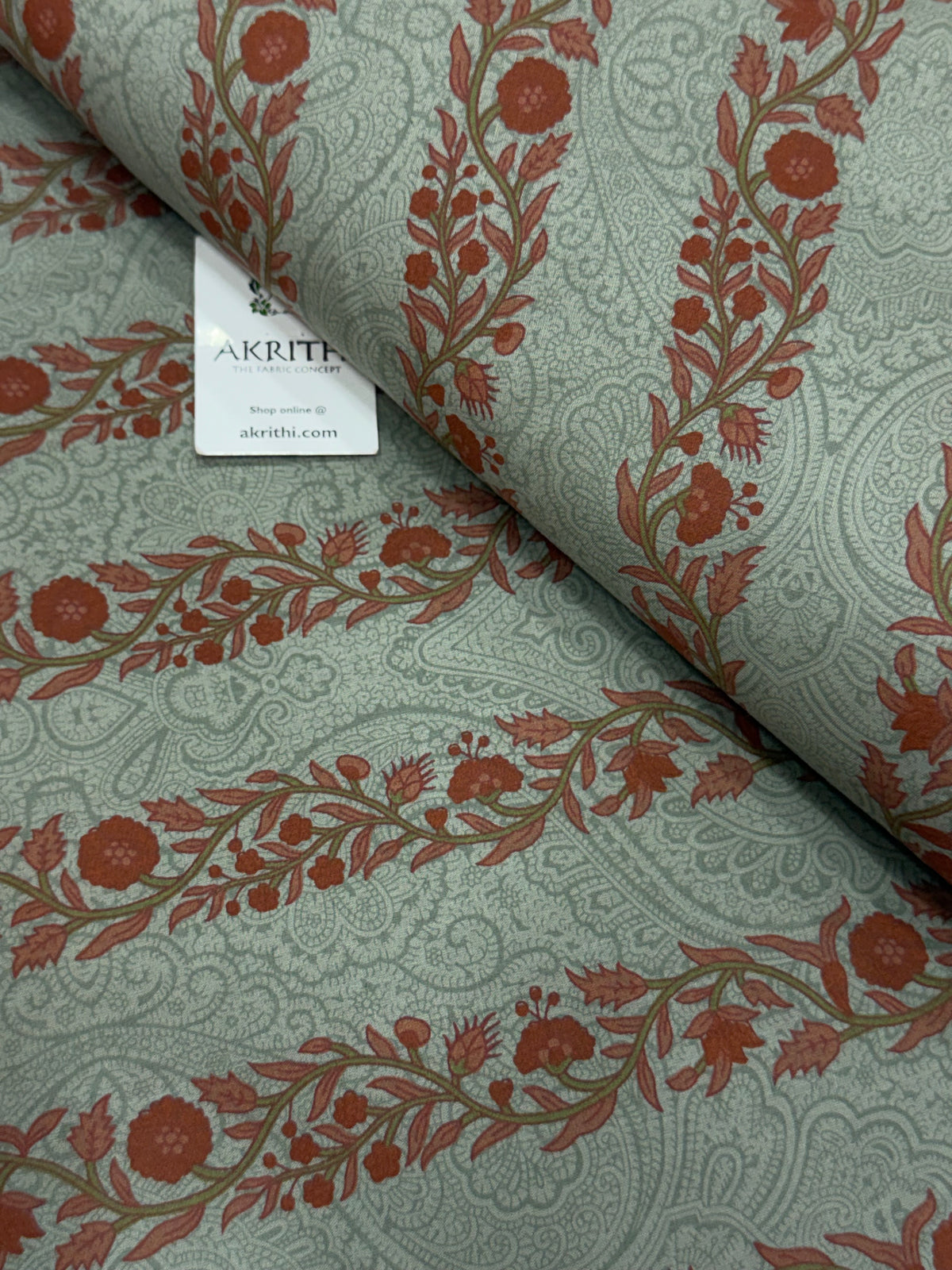 Printed pure cotton fabric
