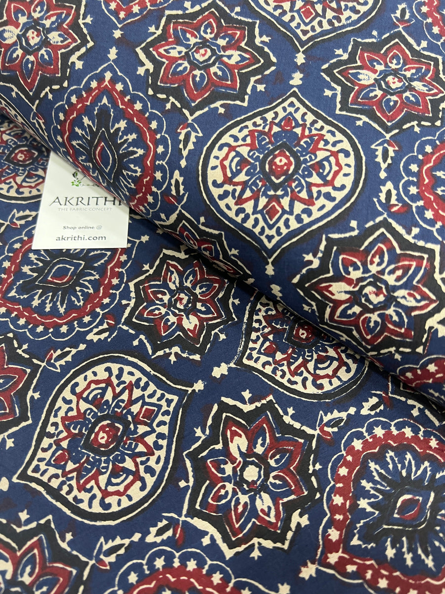 Printed pure cotton fabric