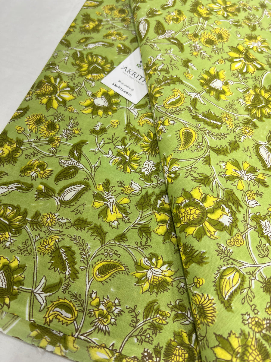 Printed pure cotton fabric