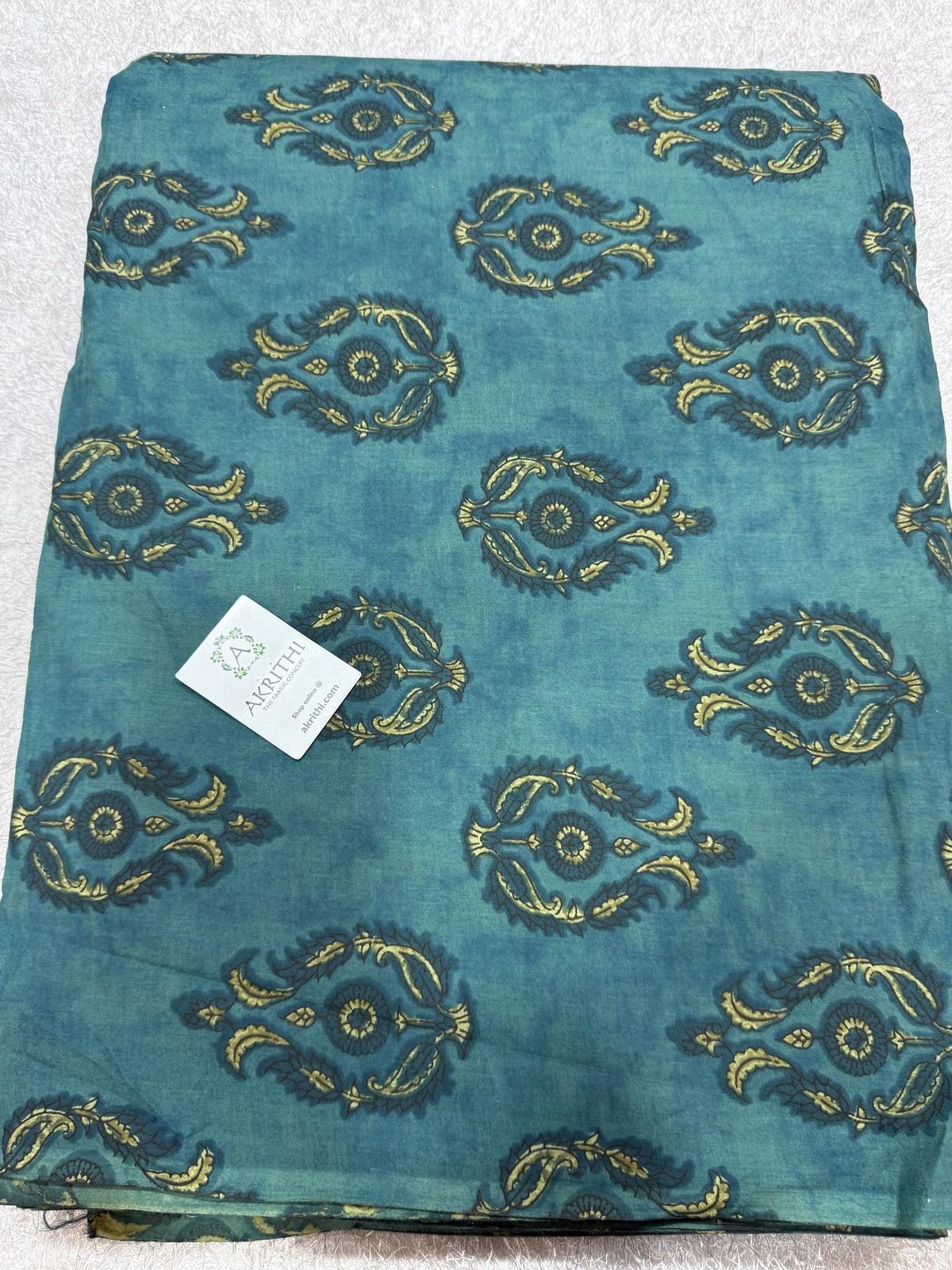 Printed pure cotton fabric