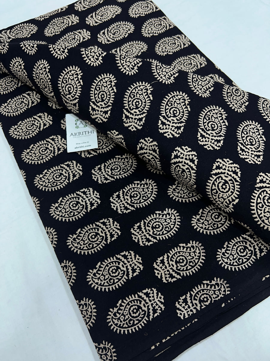 Printed pure cotton fabric