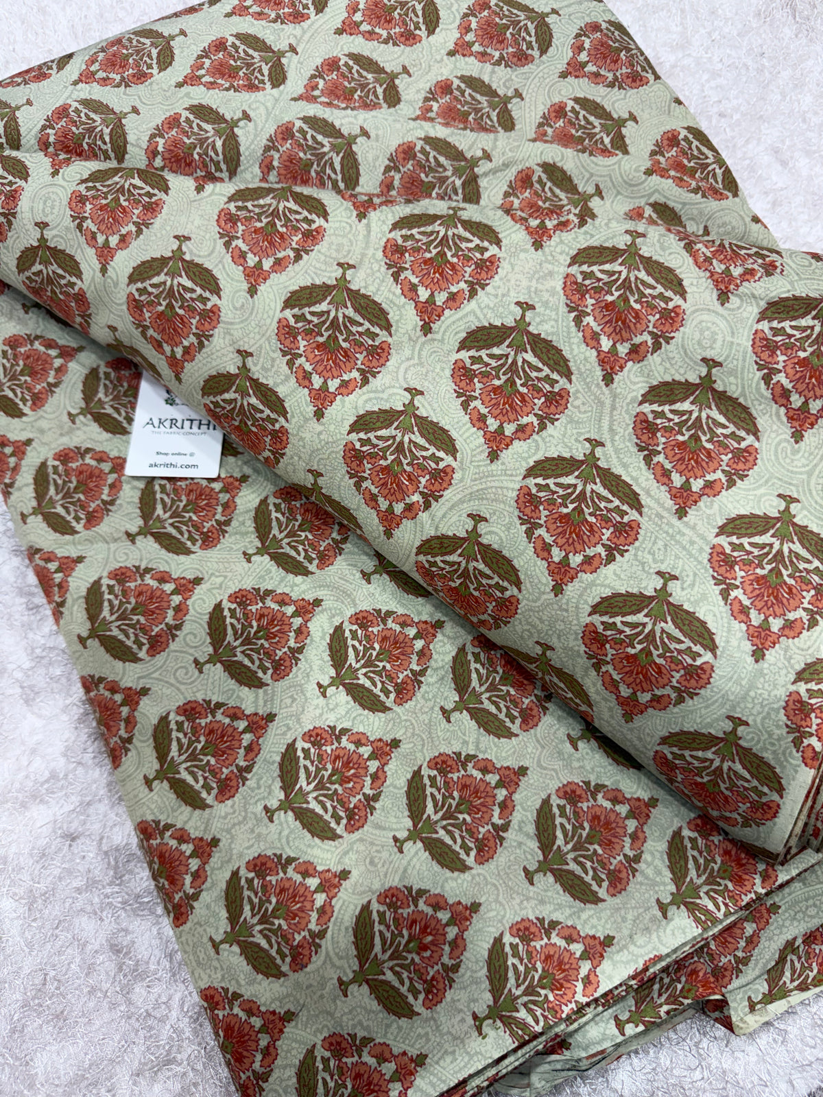 Printed pure cotton fabric