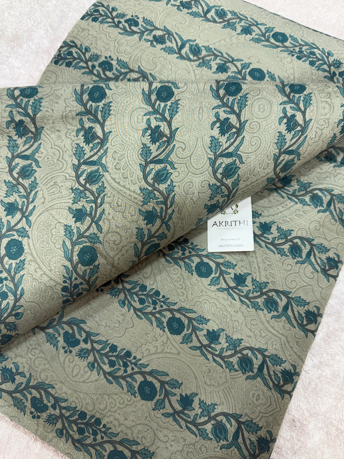 Printed pure cotton fabric
