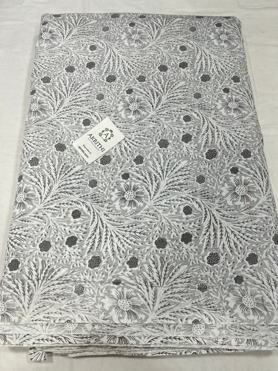 Printed pure cotton fabric