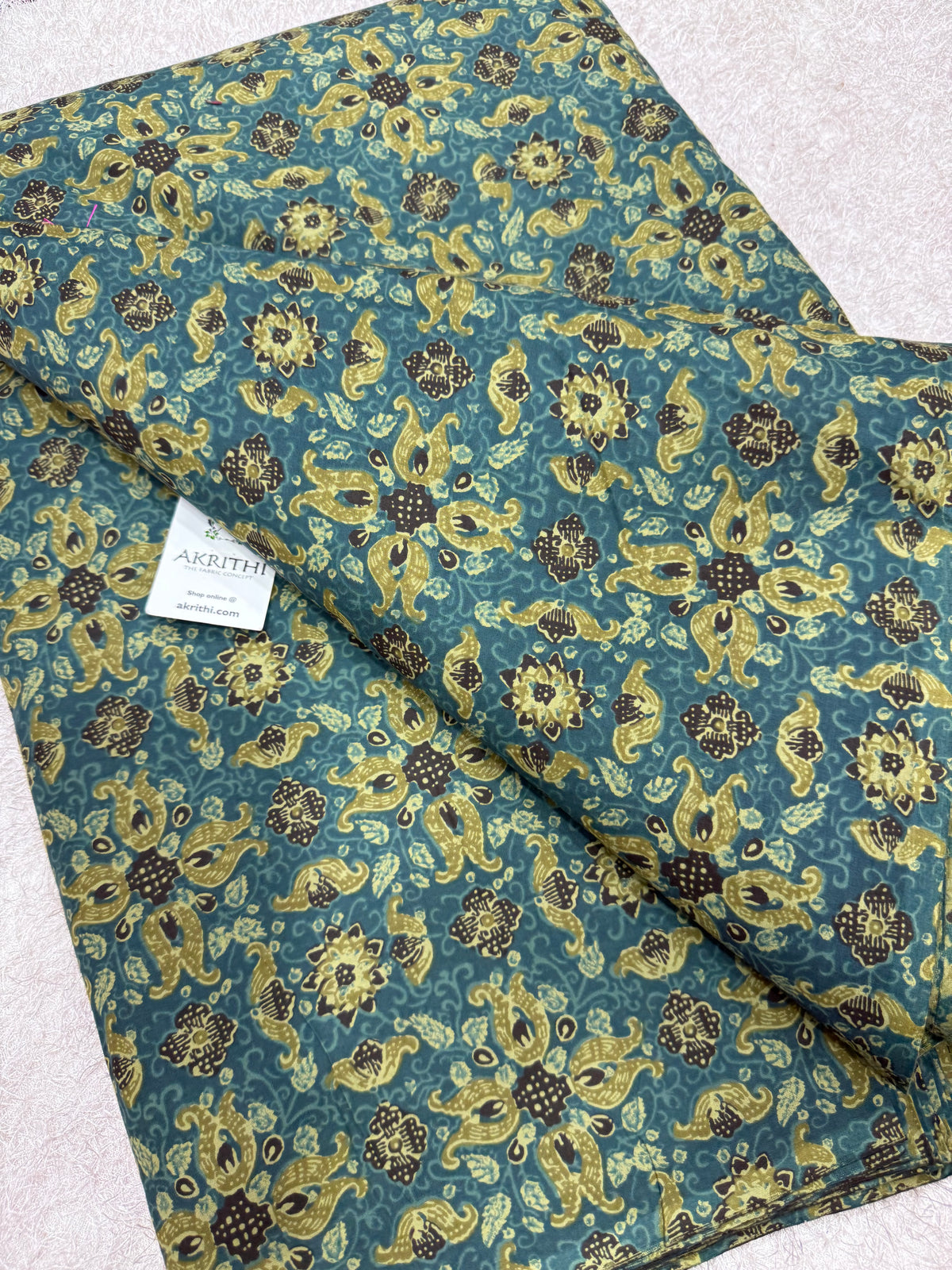 Printed pure cotton fabric