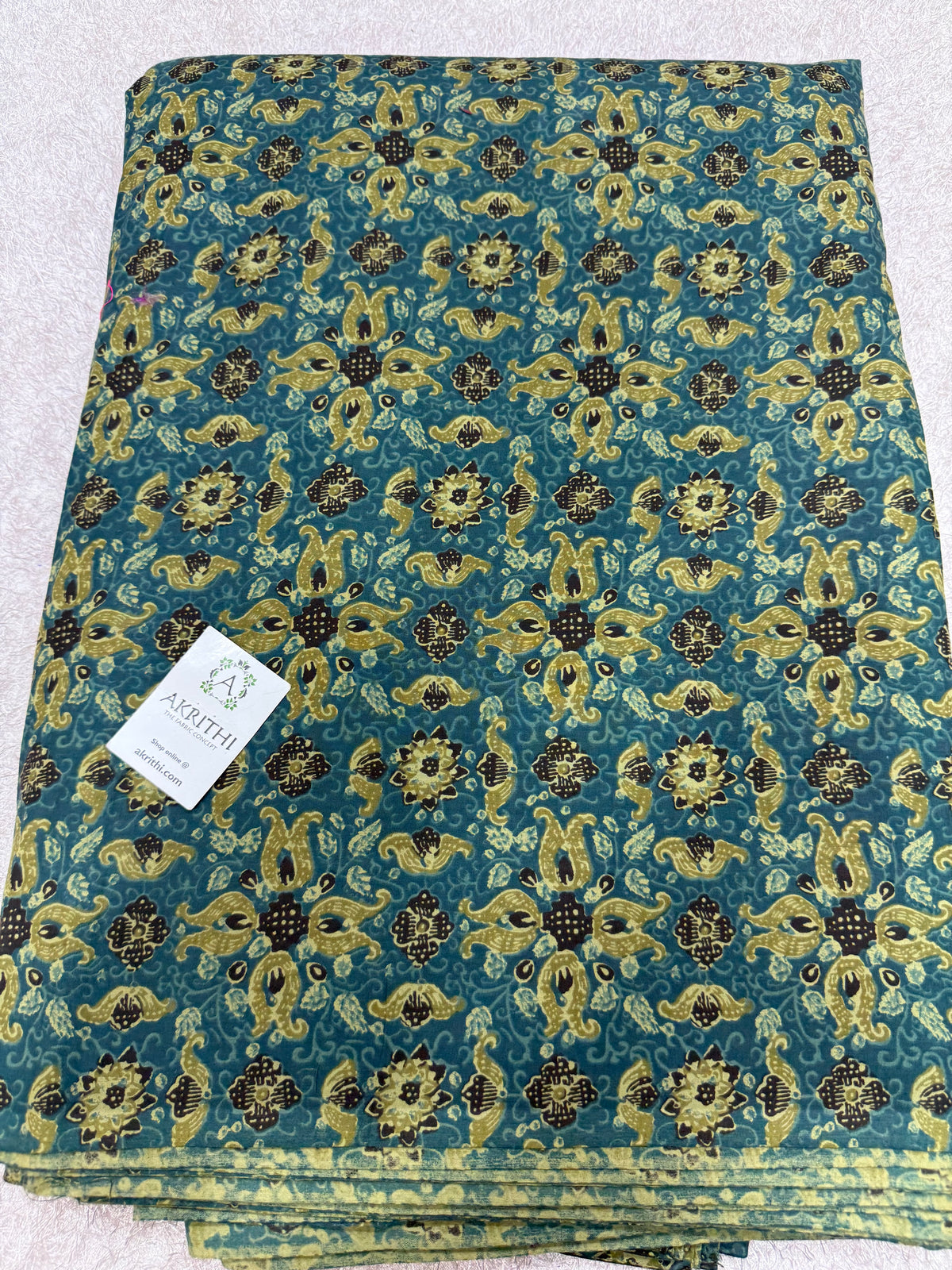 Printed pure cotton fabric