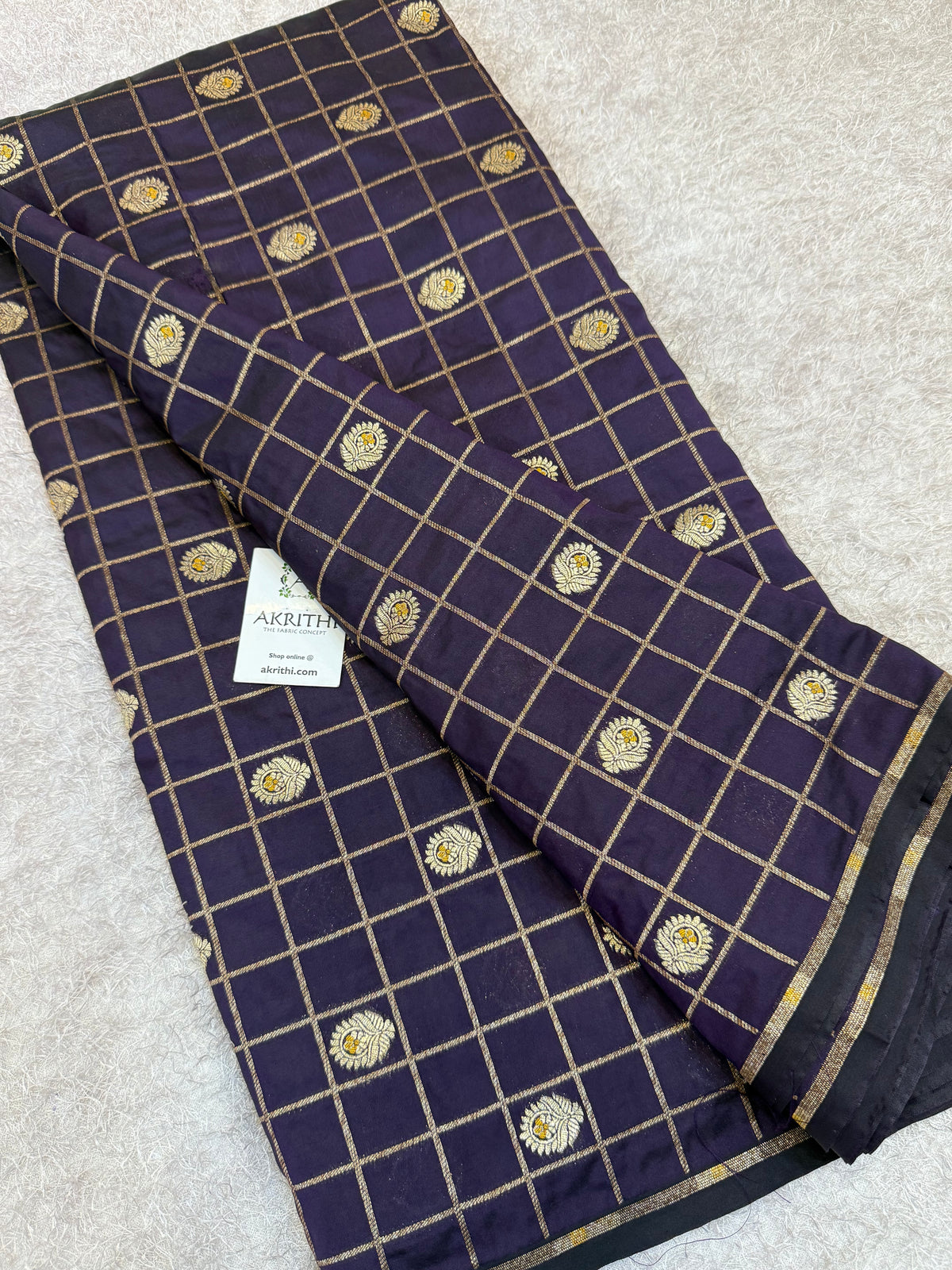 Pure Banarasi brocade checks meena Butti fabric
