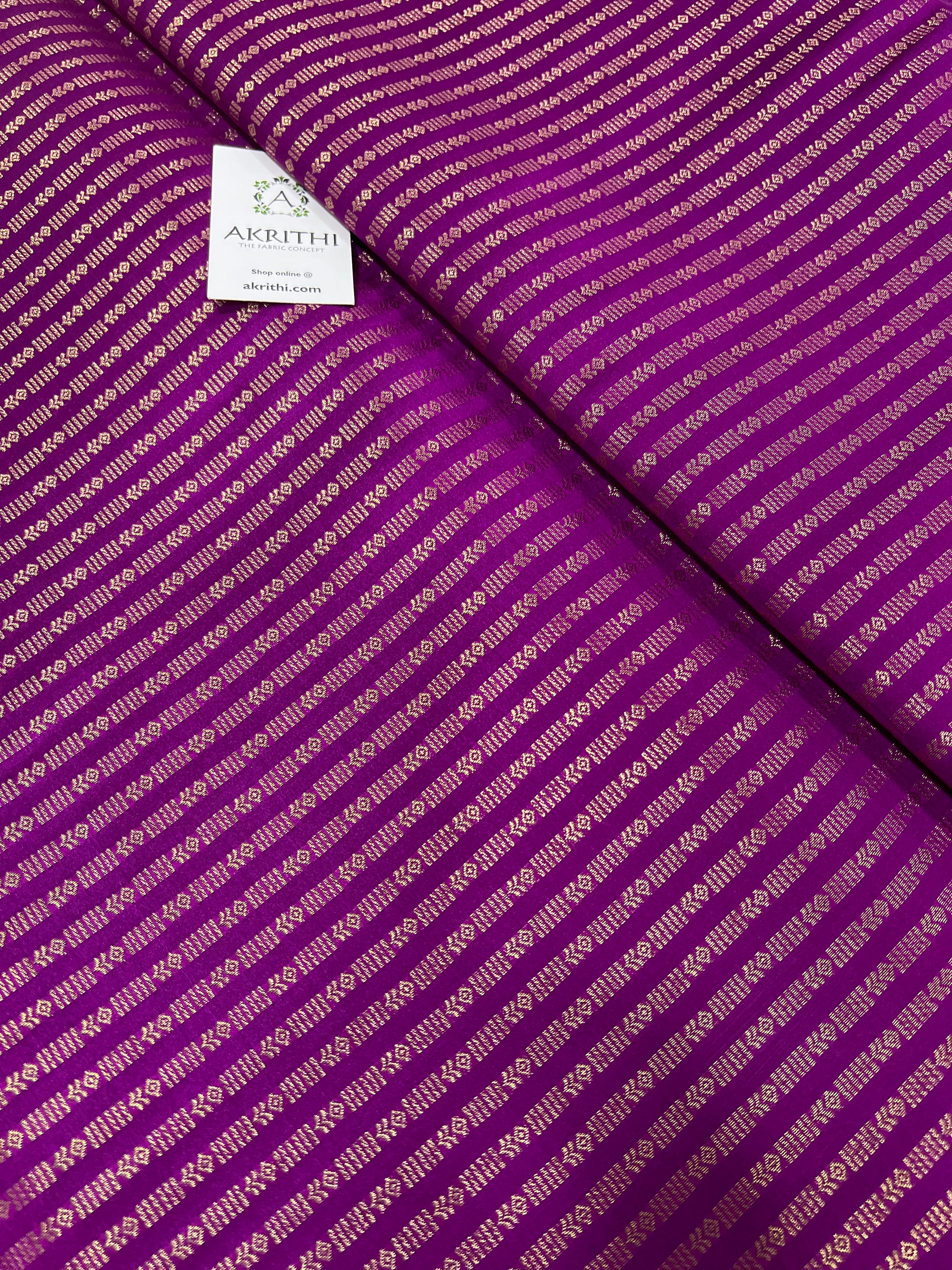 Pure Banarasi brocade fabric 70 cms cut piece