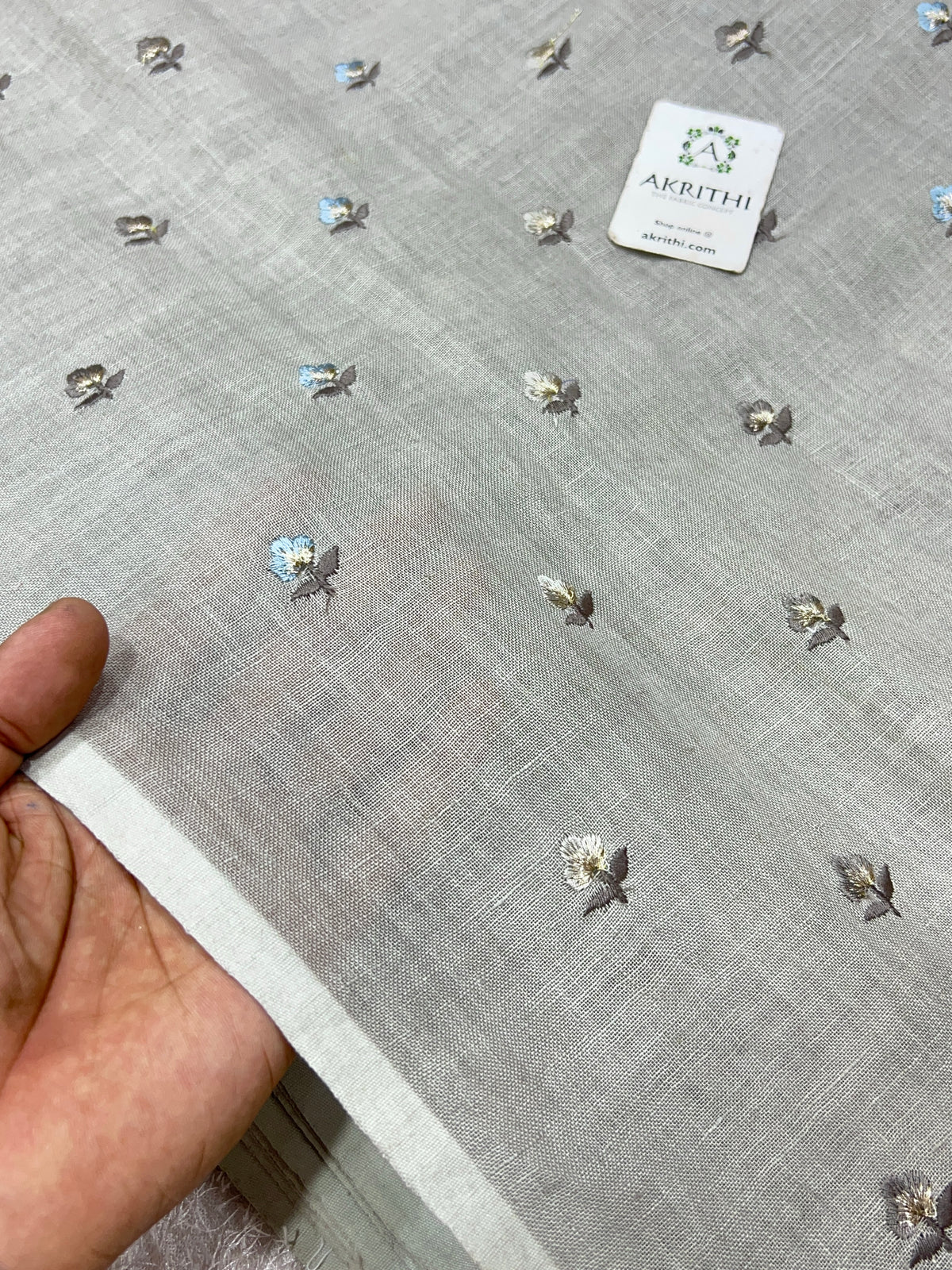 Embroidered pure linen fabric