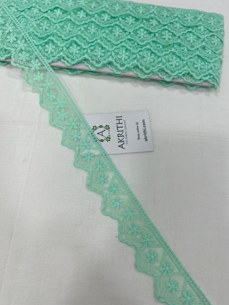 Lace per yard