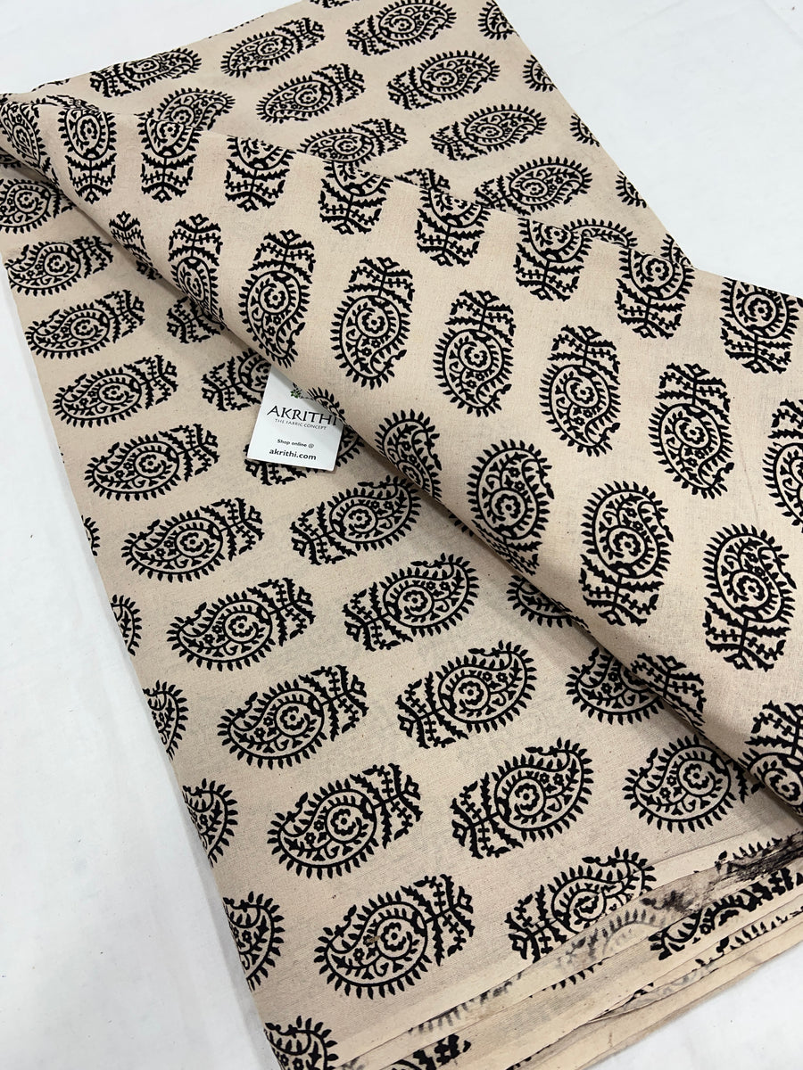 Printed pure cotton fabric