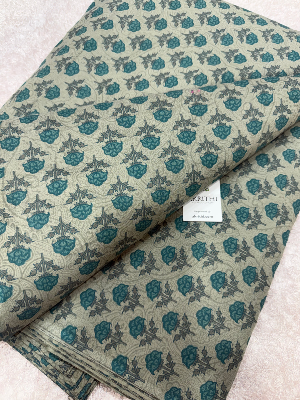 Printed pure cotton fabric