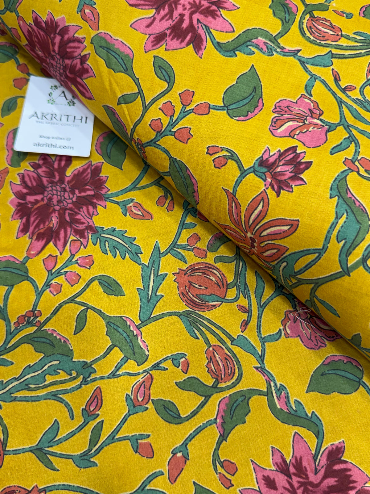 Printed pure cotton fabric
