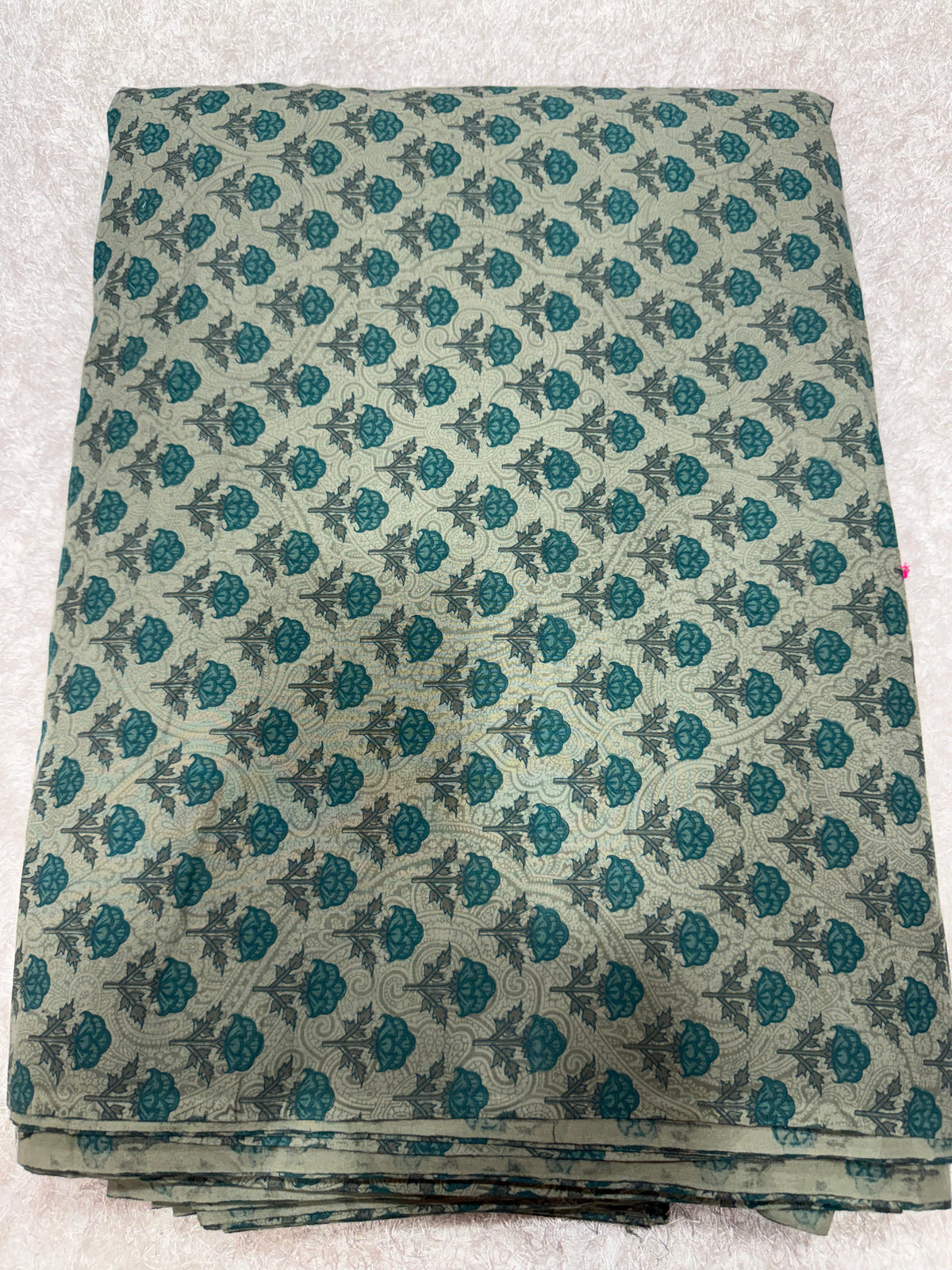 Printed pure cotton fabric
