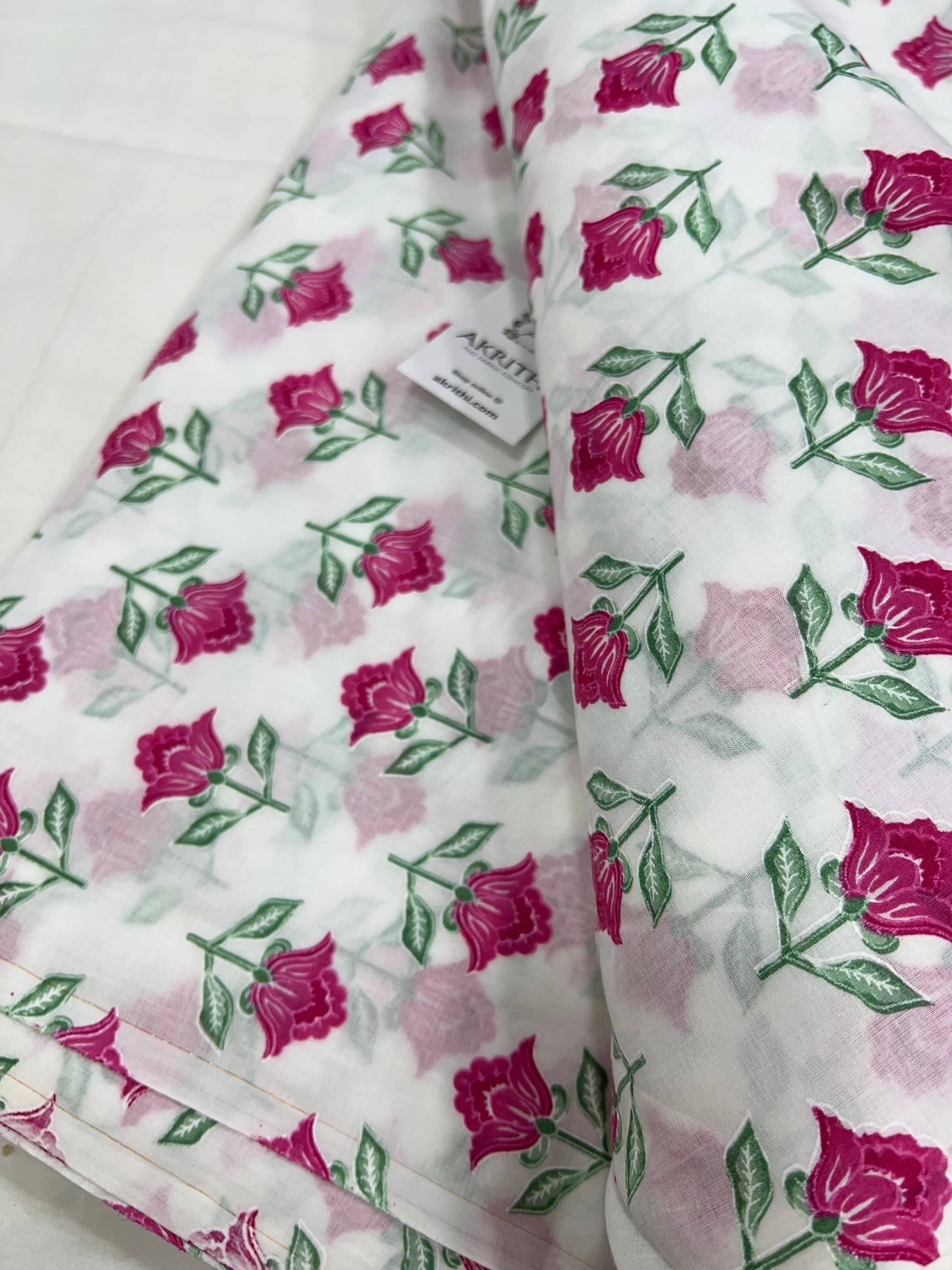 Printed pure cotton fabric