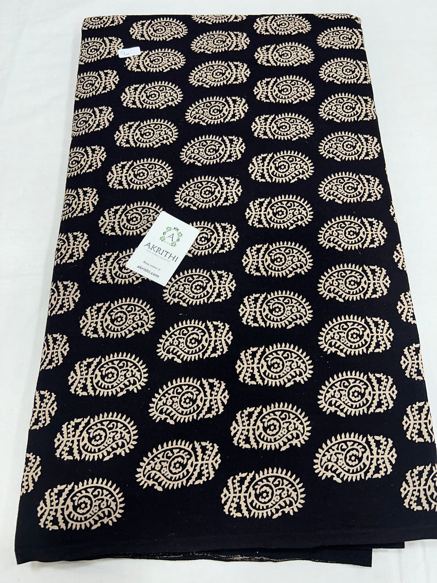 Printed pure cotton fabric