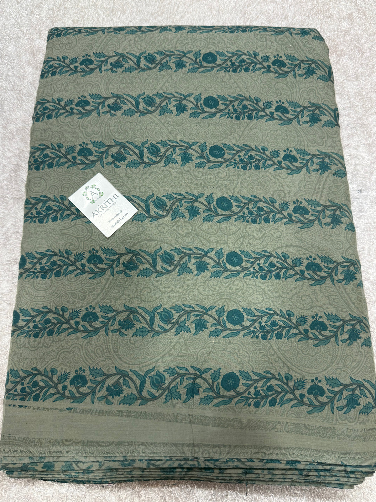 Printed pure cotton fabric
