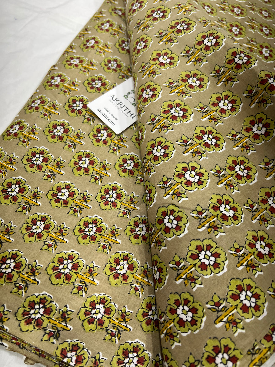 Printed pure cotton fabric