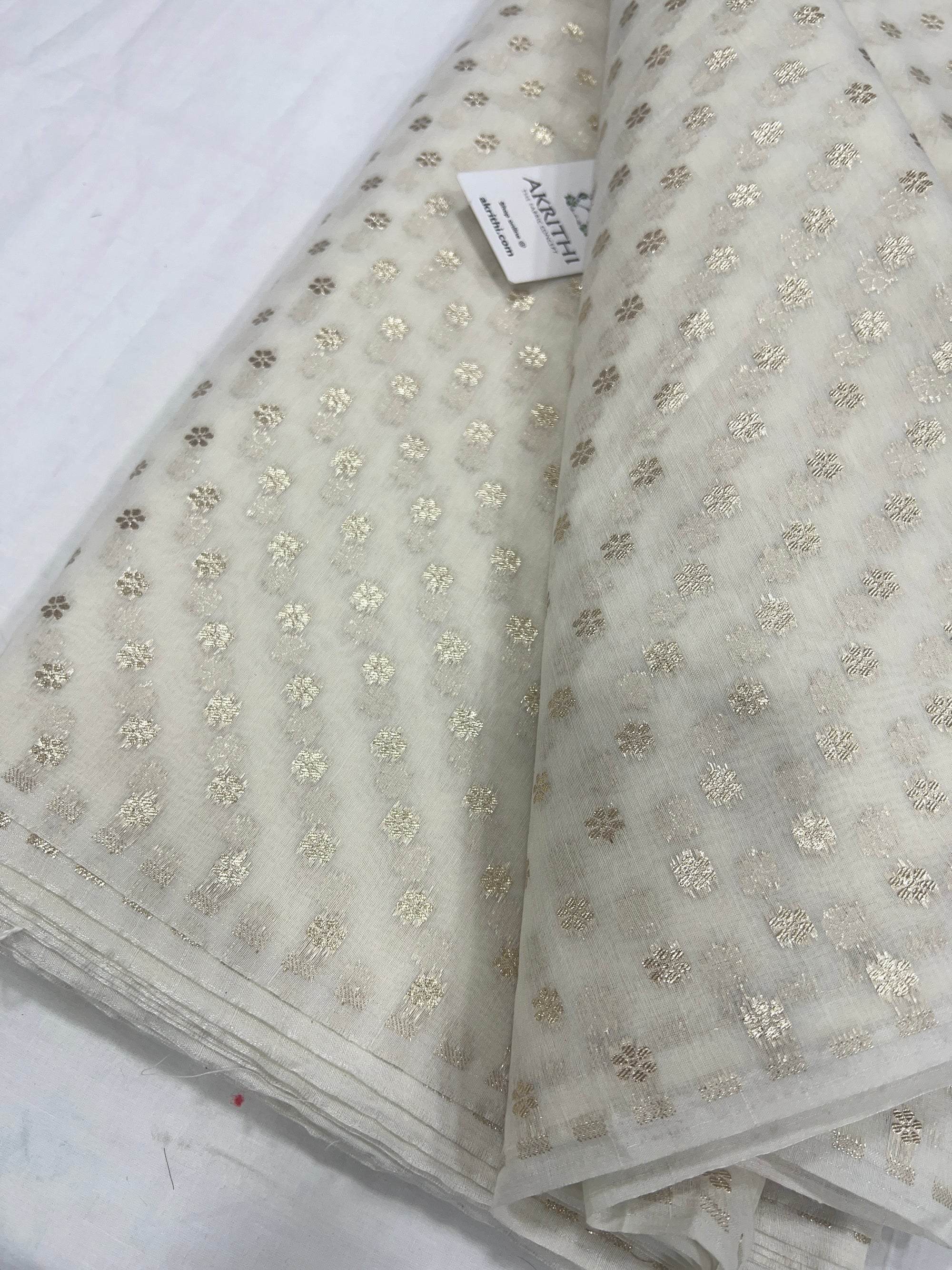 Dyeable banarasi Handloom chanderi lurex fabric