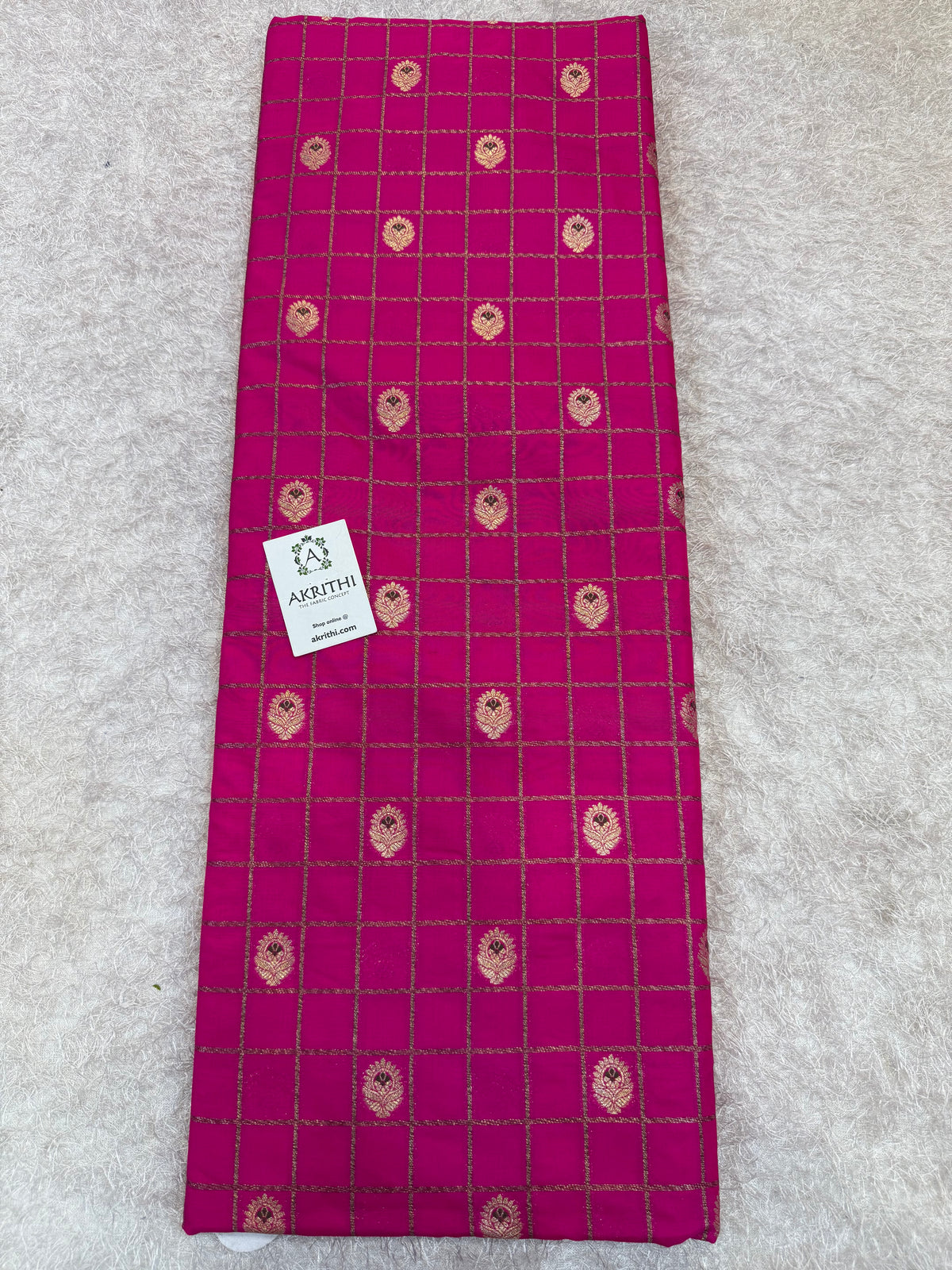 Pure Banarasi brocade checks meena Butti fabric