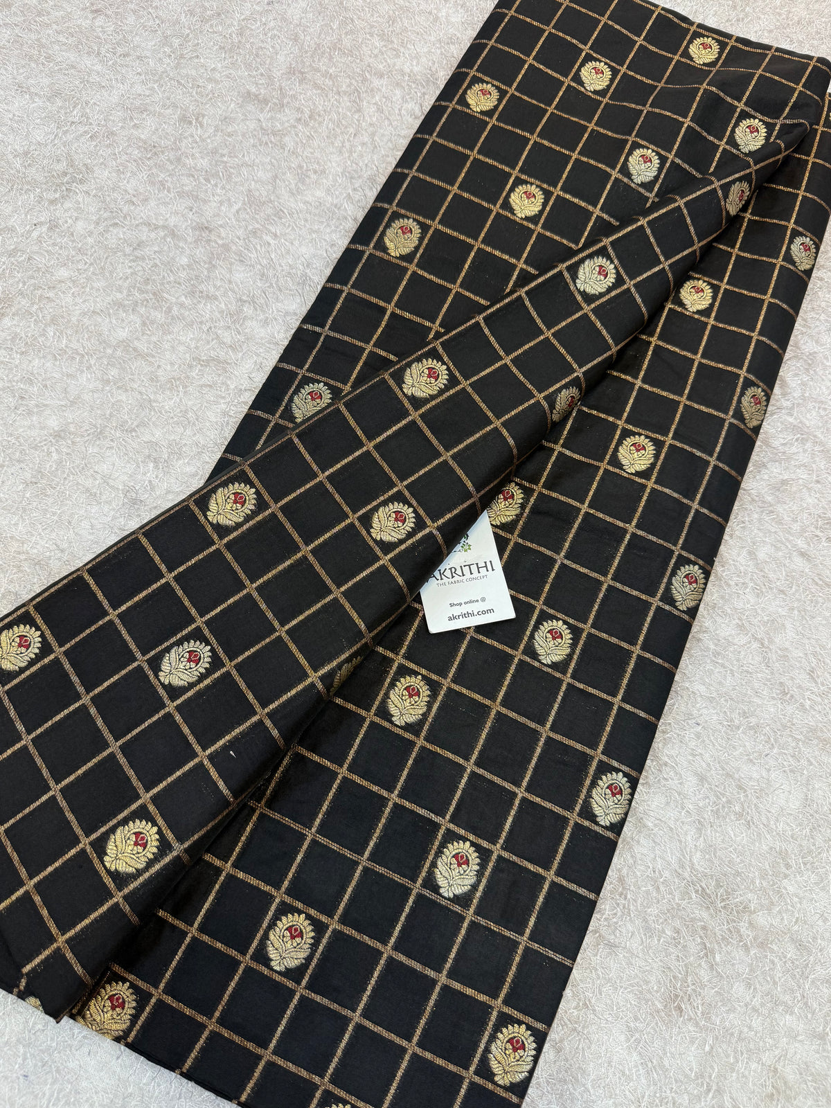Pure Banarasi brocade checks meena Butti fabric