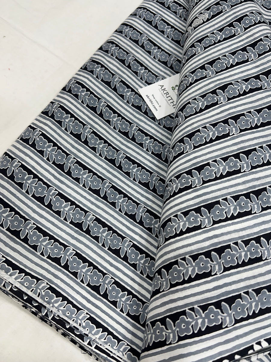 Printed pure cotton fabric