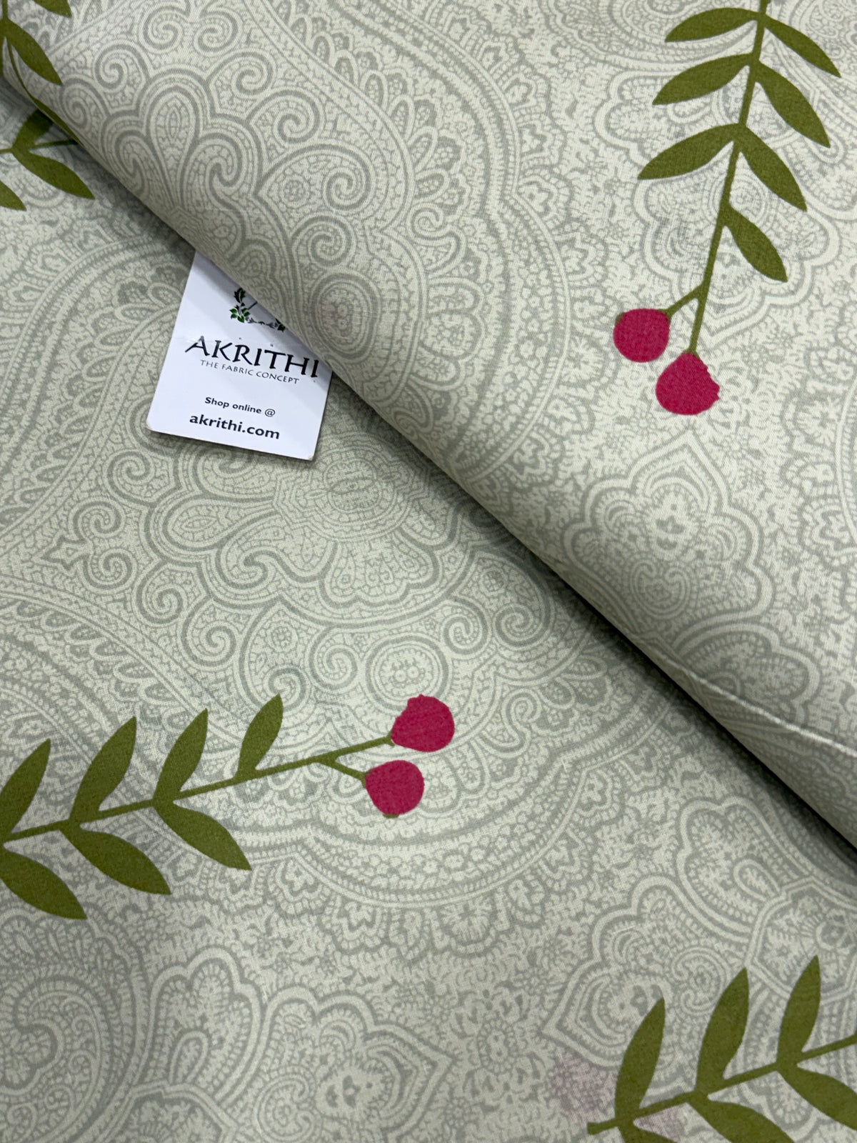 Printed pure cotton fabric
