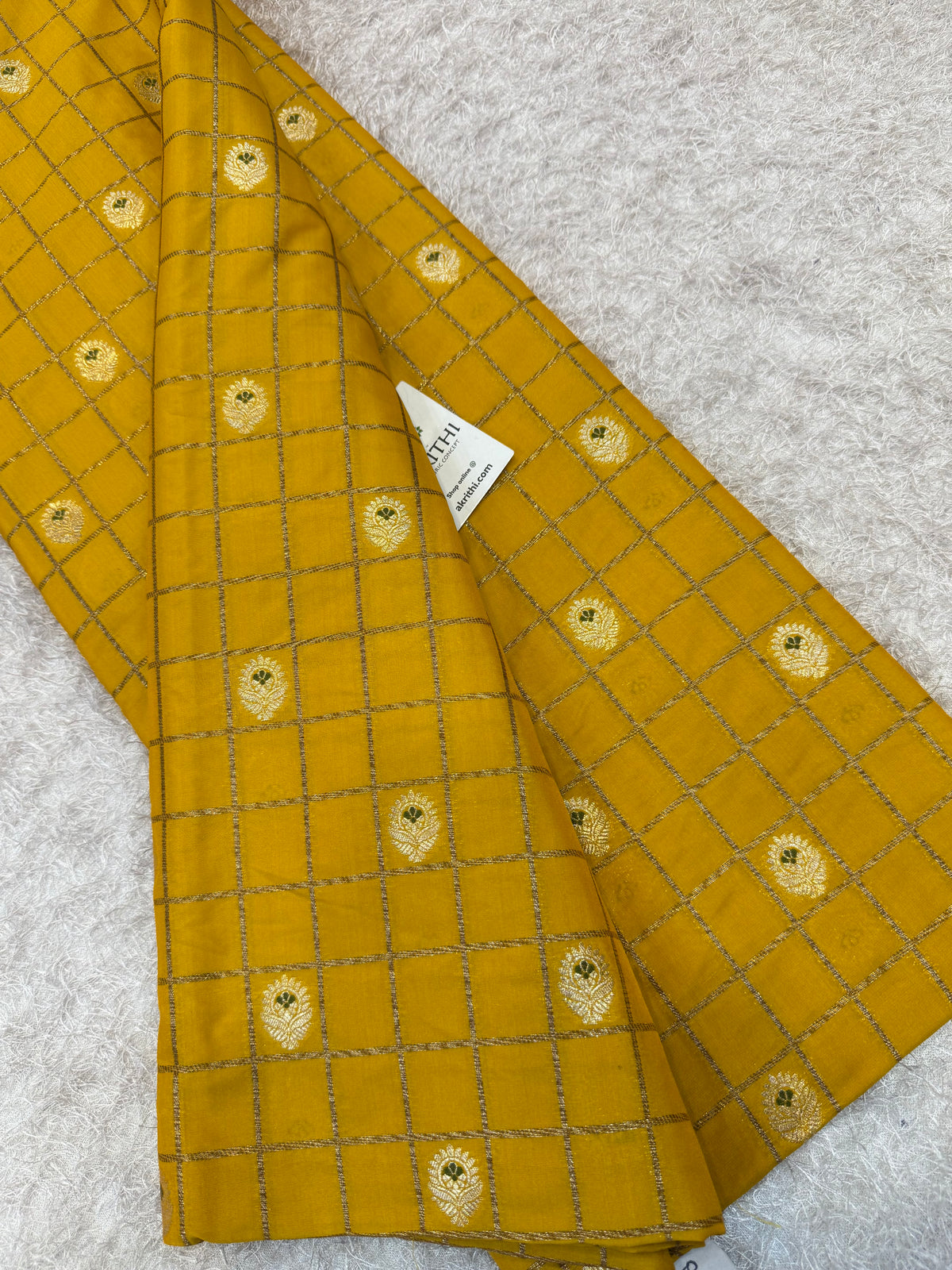 Pure Banarasi brocade checks meena Butti fabric