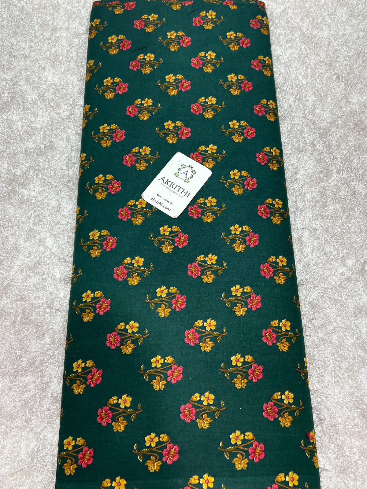 Printed pure cotton fabric
