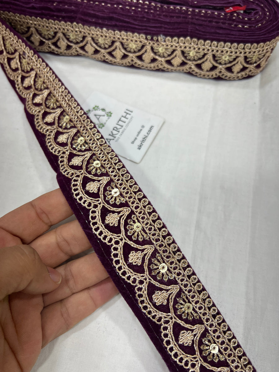 Buy Indian Embroidered saree Laces and Trims , Saree Border online – Akrithi