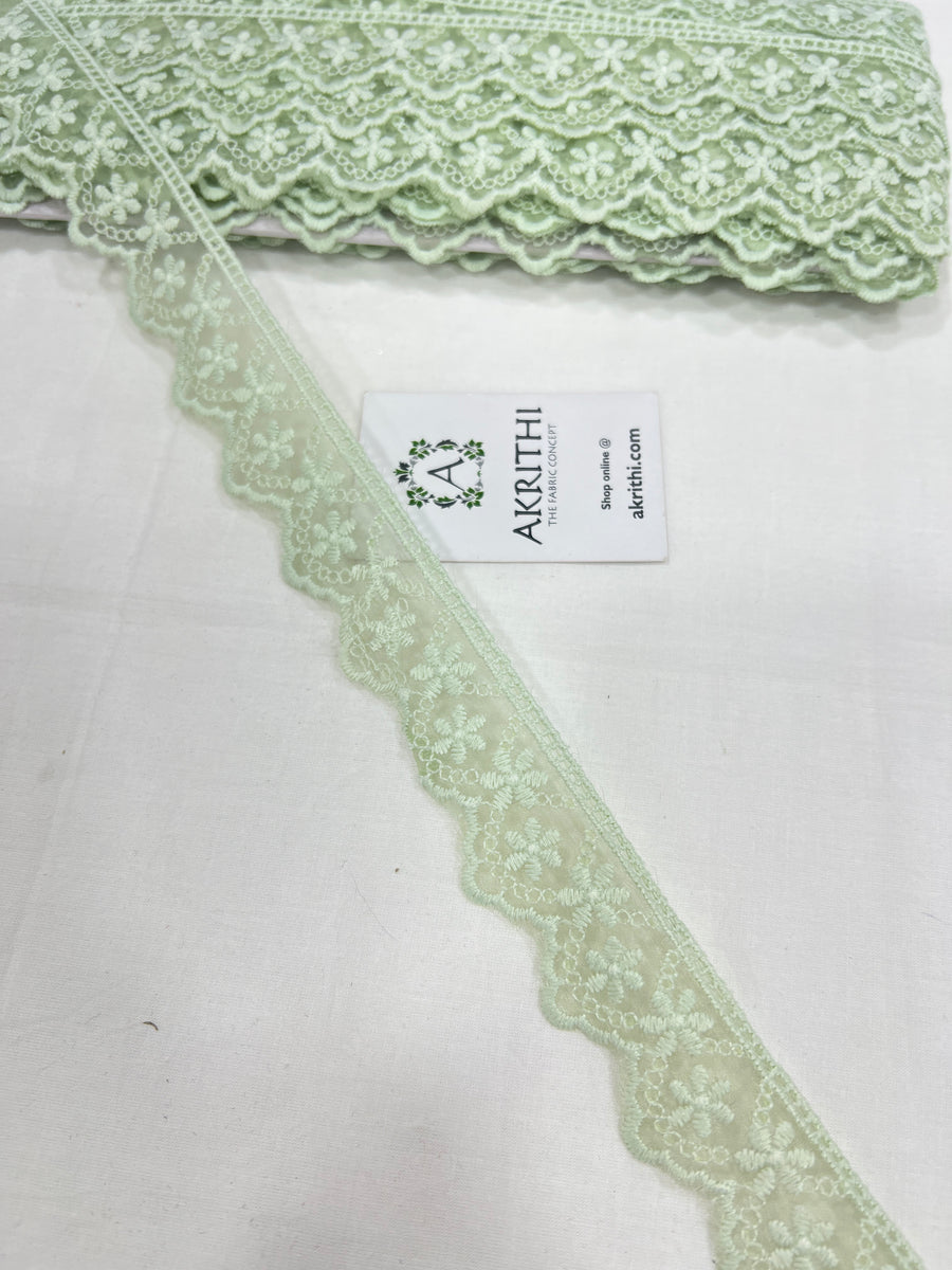 Lace per yard