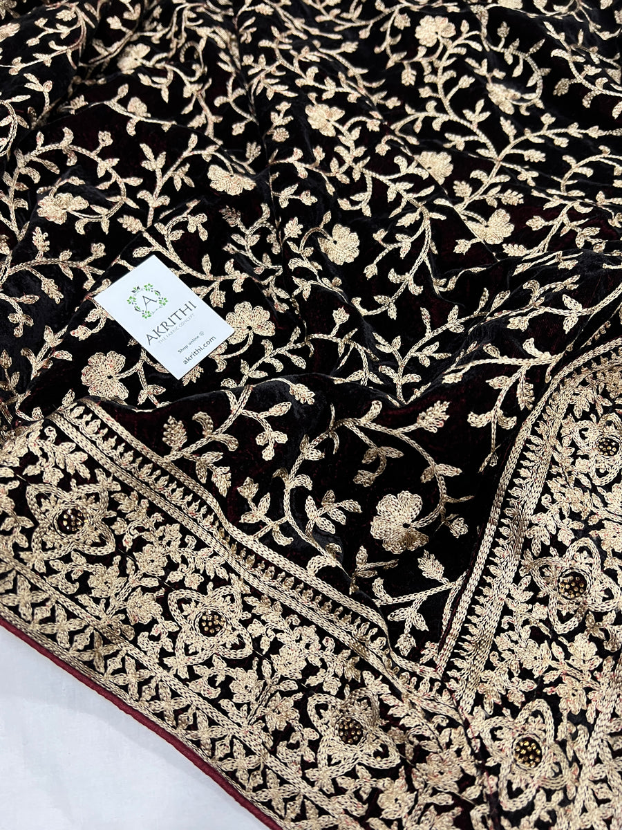 Embroidered velvet dupatta