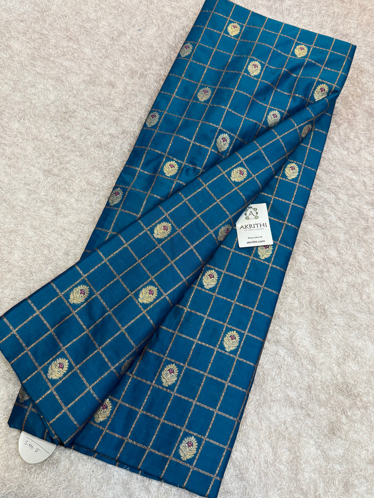 Pure Banarasi brocade checks meena Butti fabric